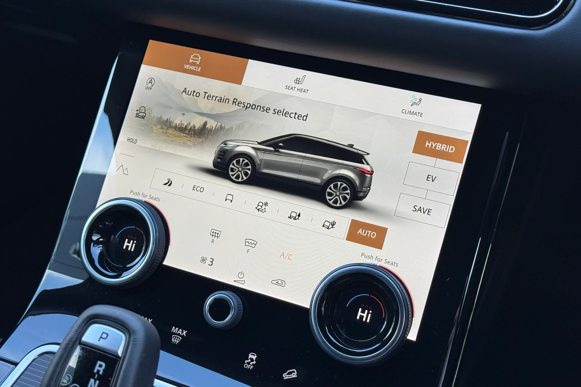 LAND ROVER RANGE ROVER EVOQUE thumbnail image number 19