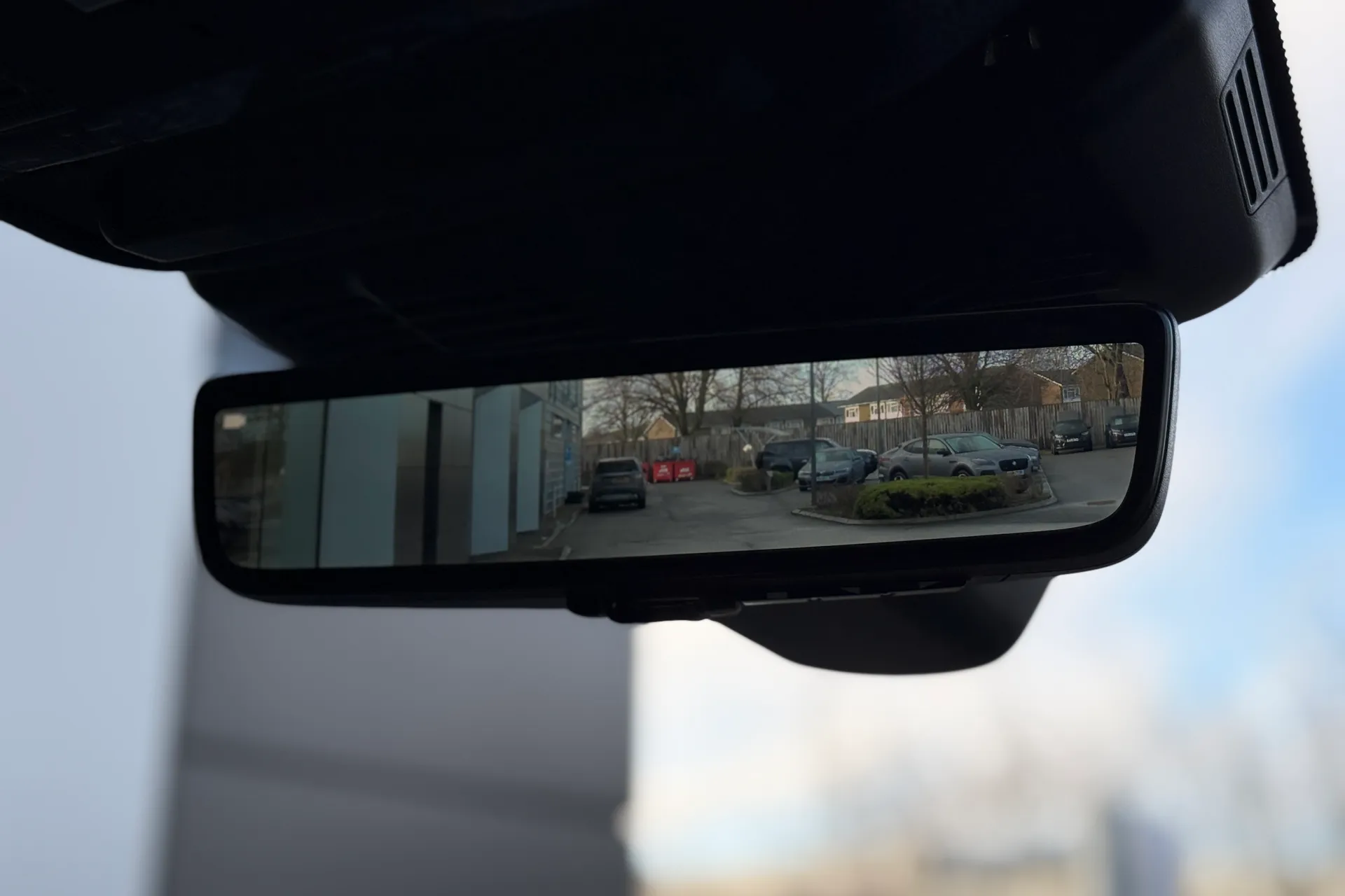 LAND ROVER RANGE ROVER EVOQUE thumbnail image number 32