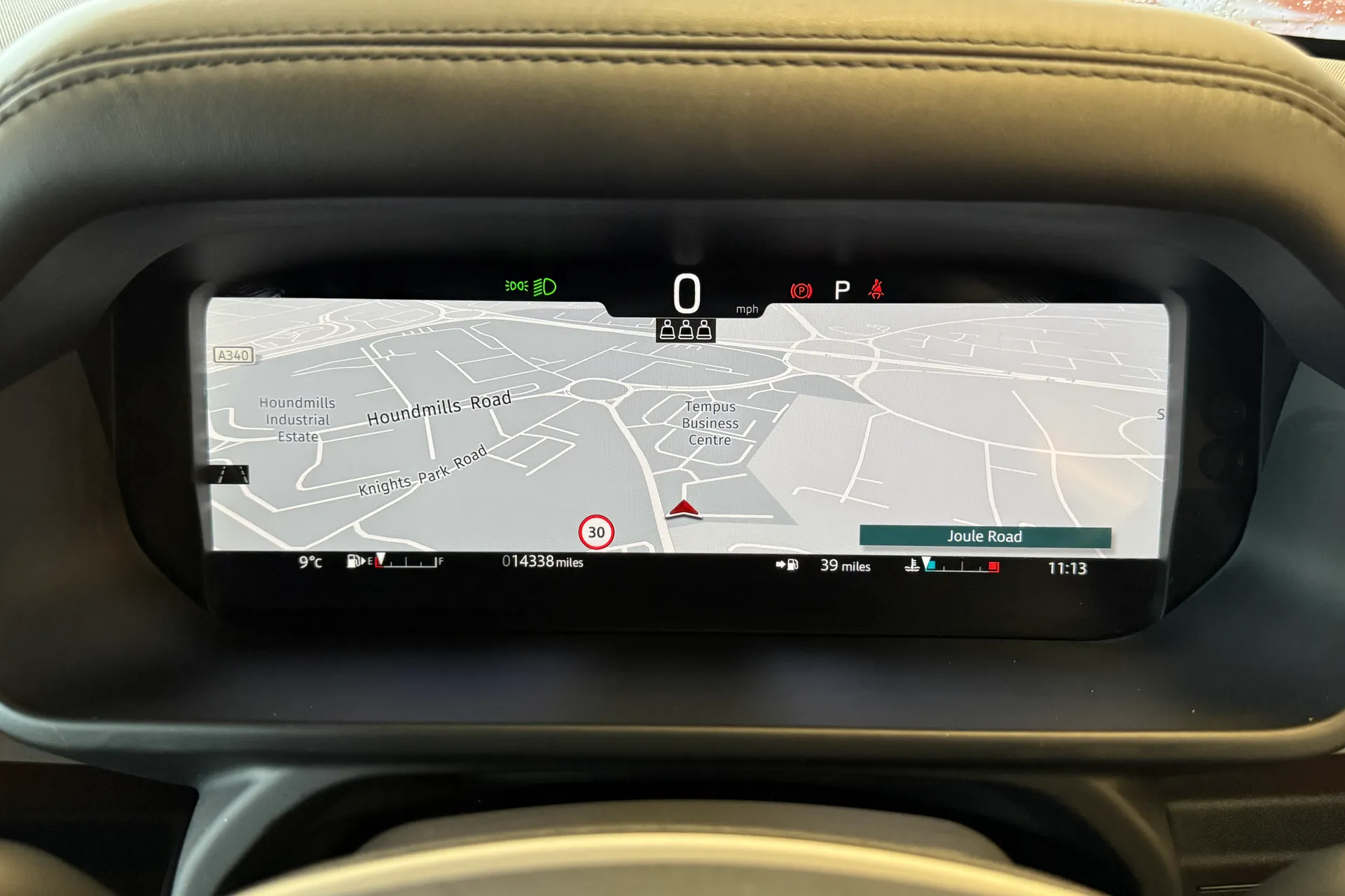 LAND ROVER DEFENDER thumbnail image number 21