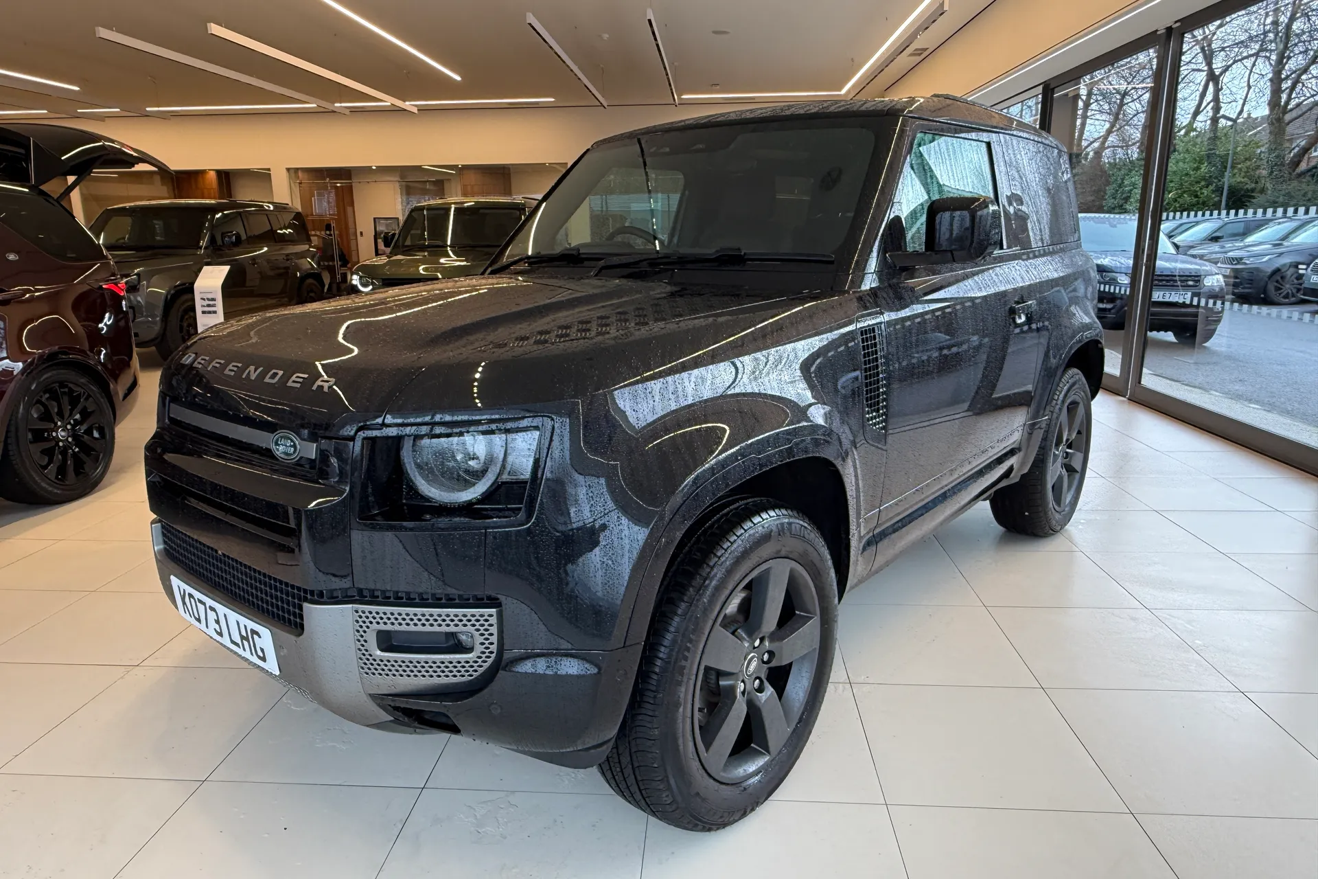 LAND ROVER DEFENDER thumbnail image number 27