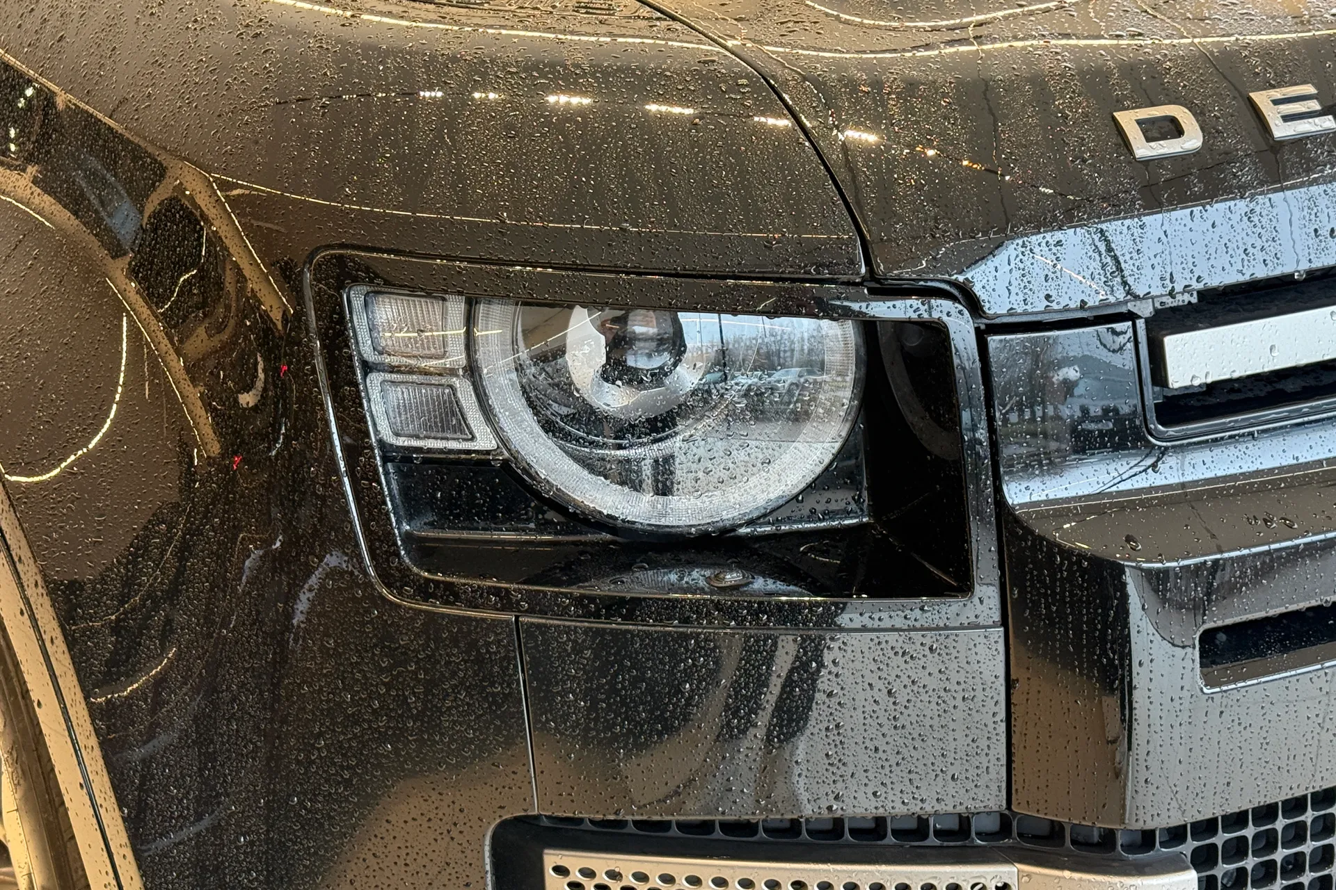 LAND ROVER DEFENDER thumbnail image number 43