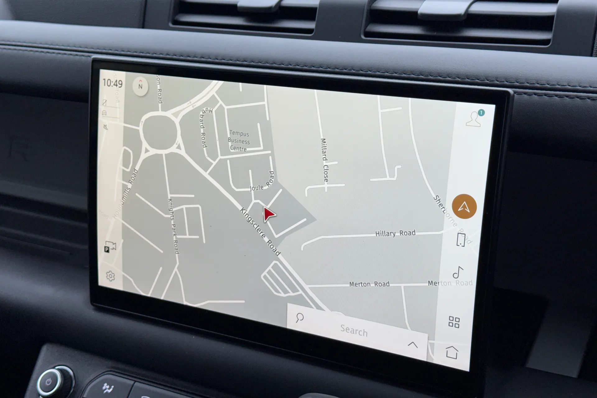 LAND ROVER DEFENDER thumbnail image number 28