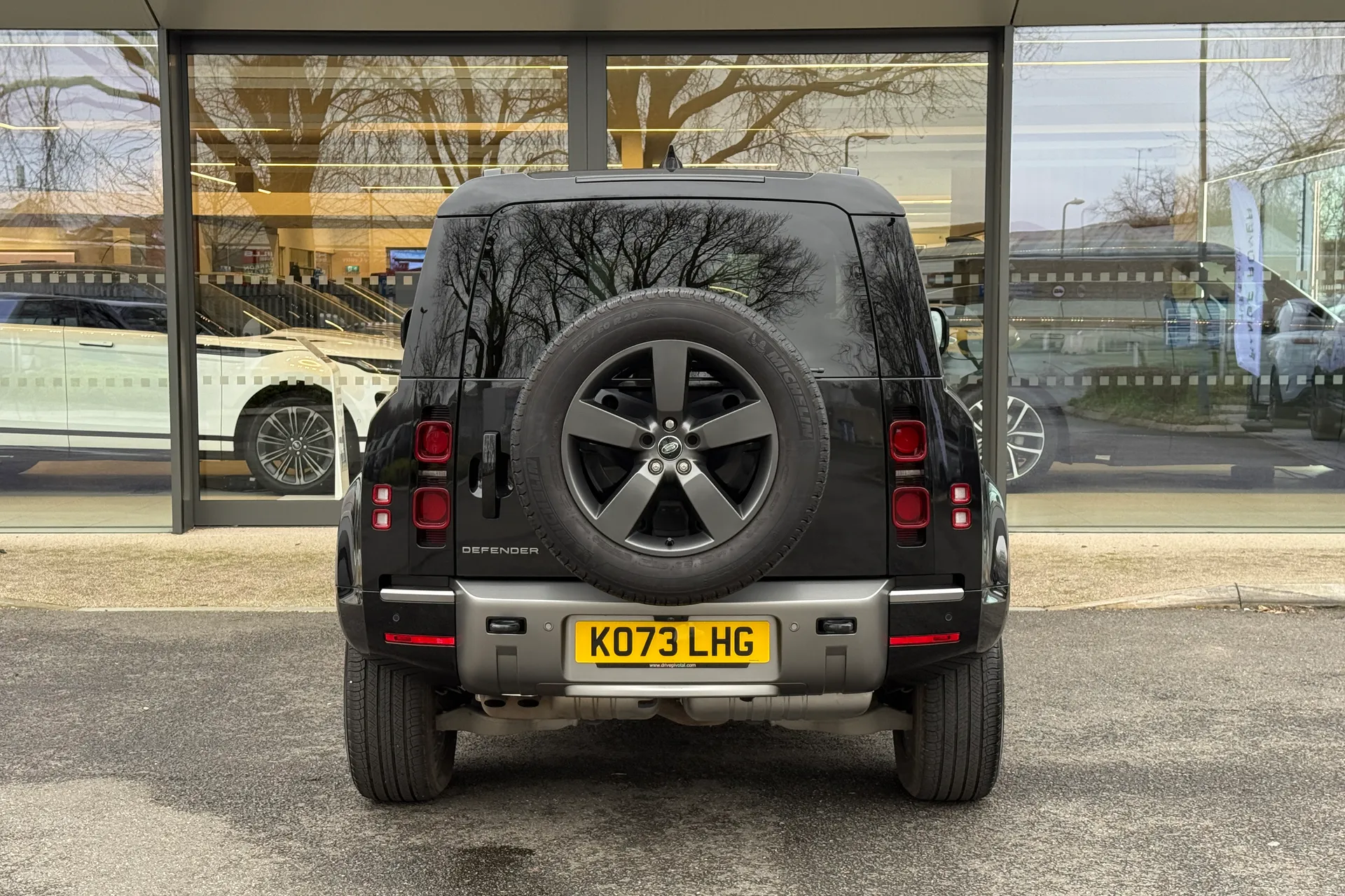 LAND ROVER DEFENDER thumbnail image number 8