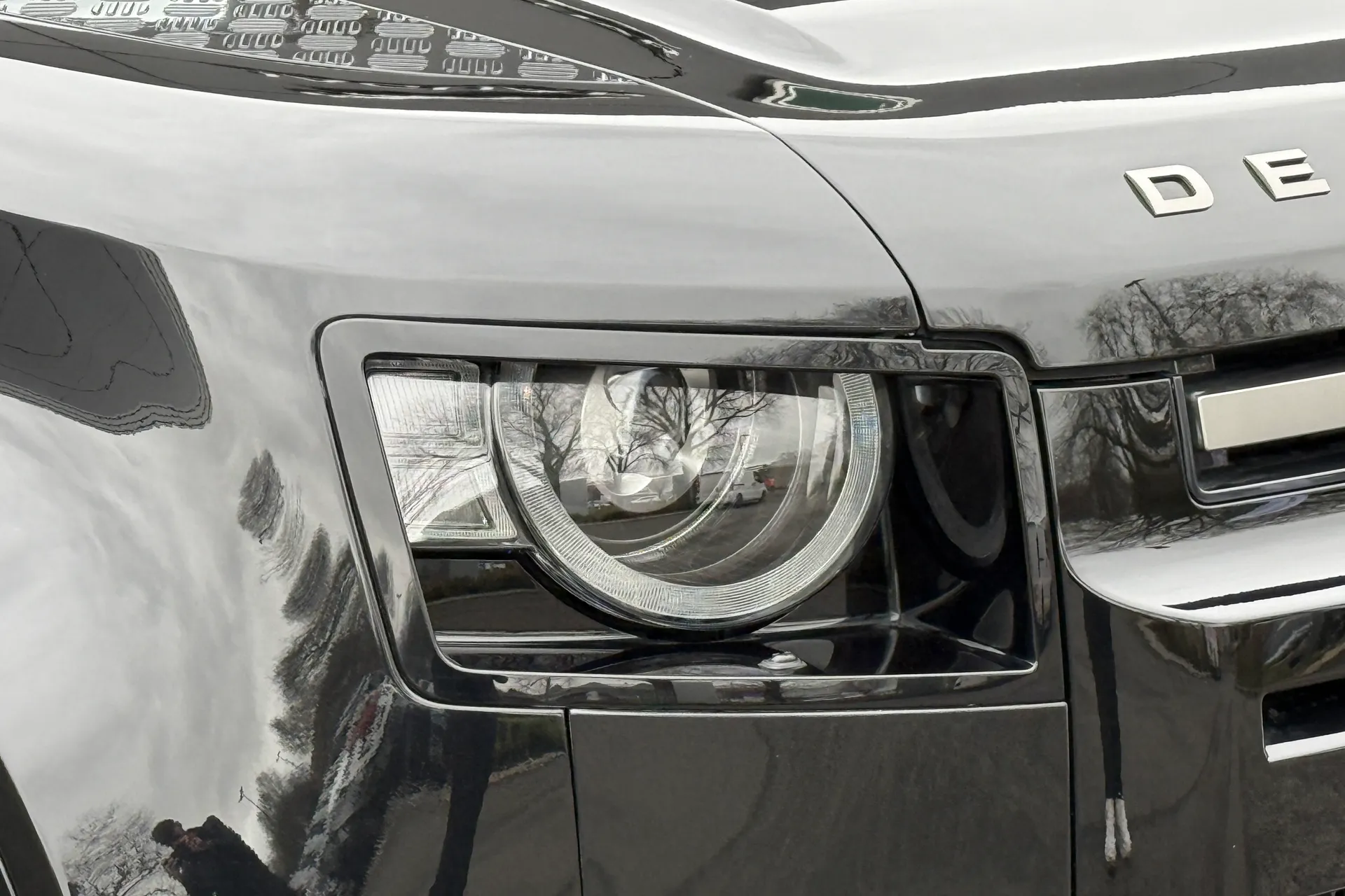 LAND ROVER DEFENDER thumbnail image number 49