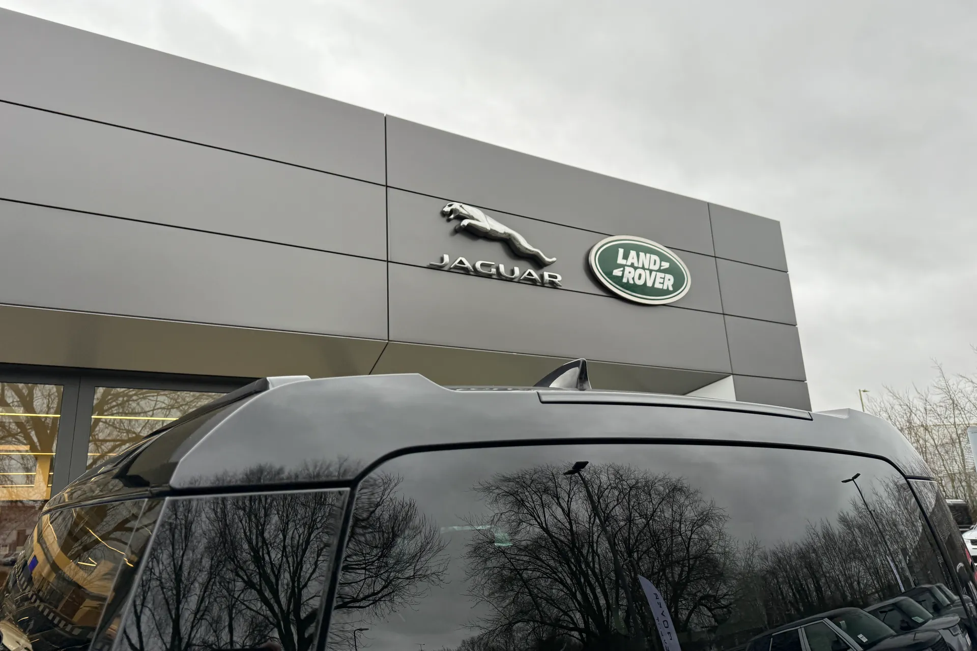 LAND ROVER DEFENDER thumbnail image number 31