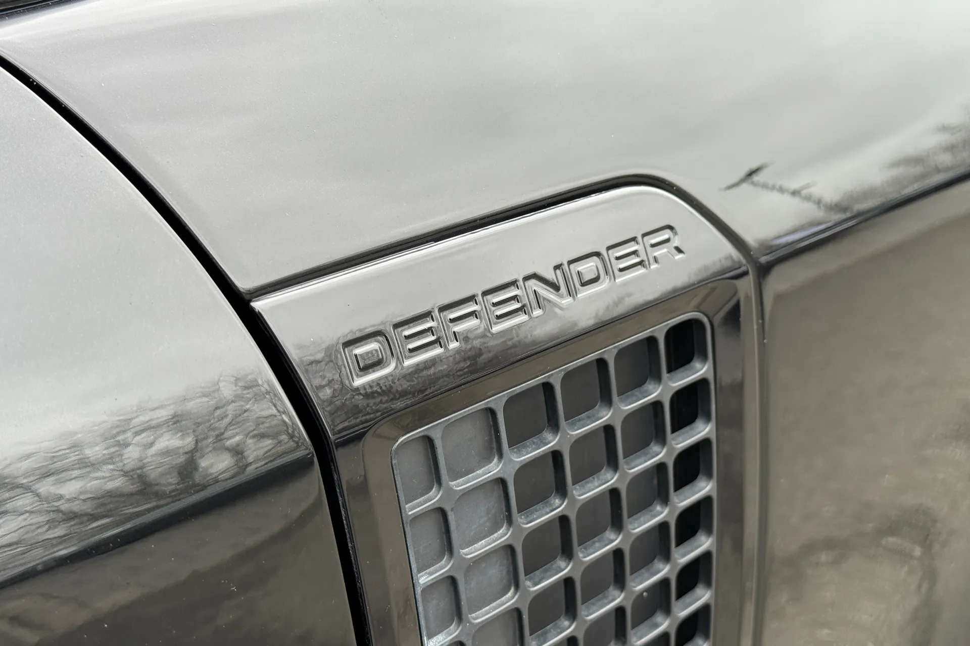 LAND ROVER DEFENDER thumbnail image number 50