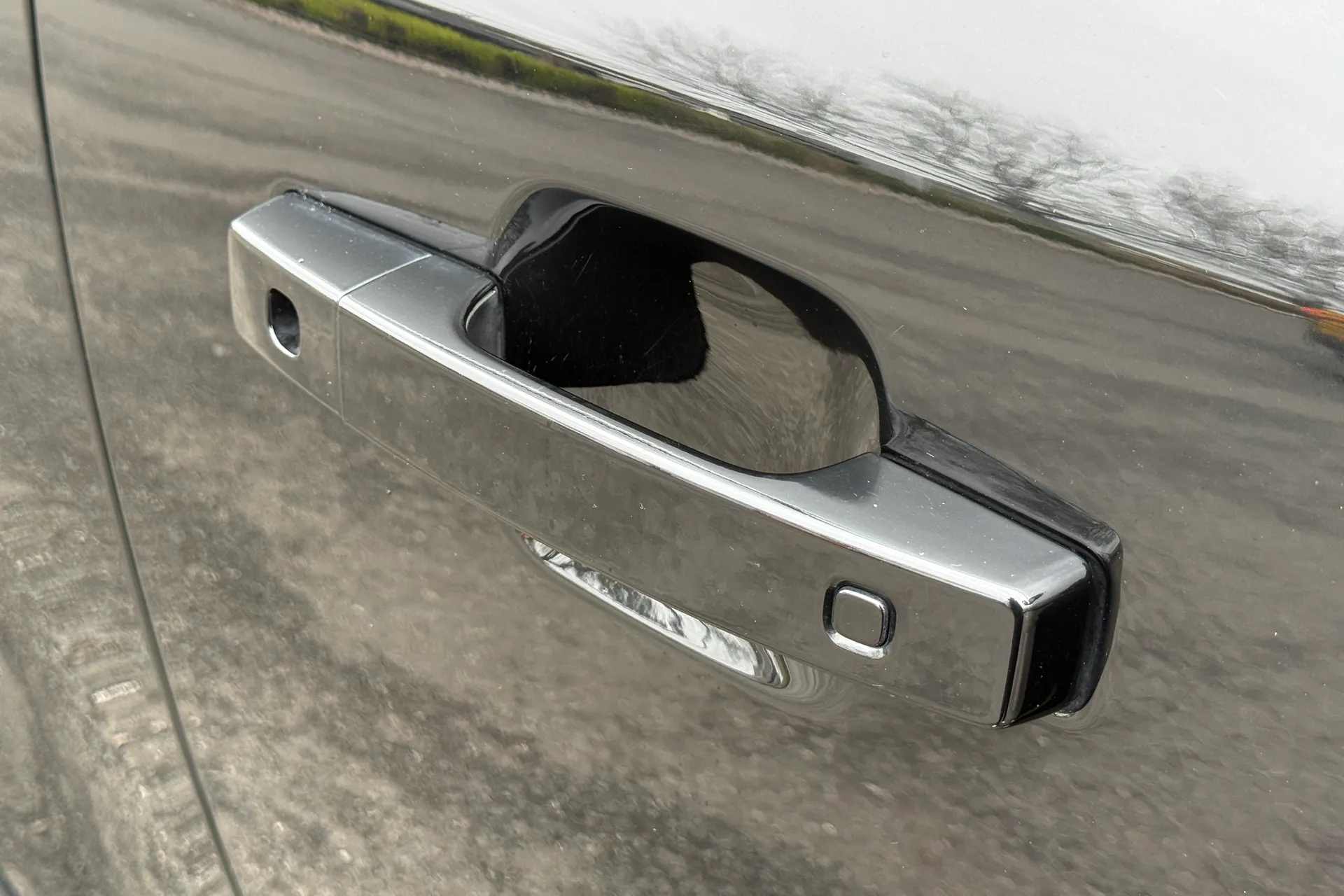 LAND ROVER DEFENDER thumbnail image number 36