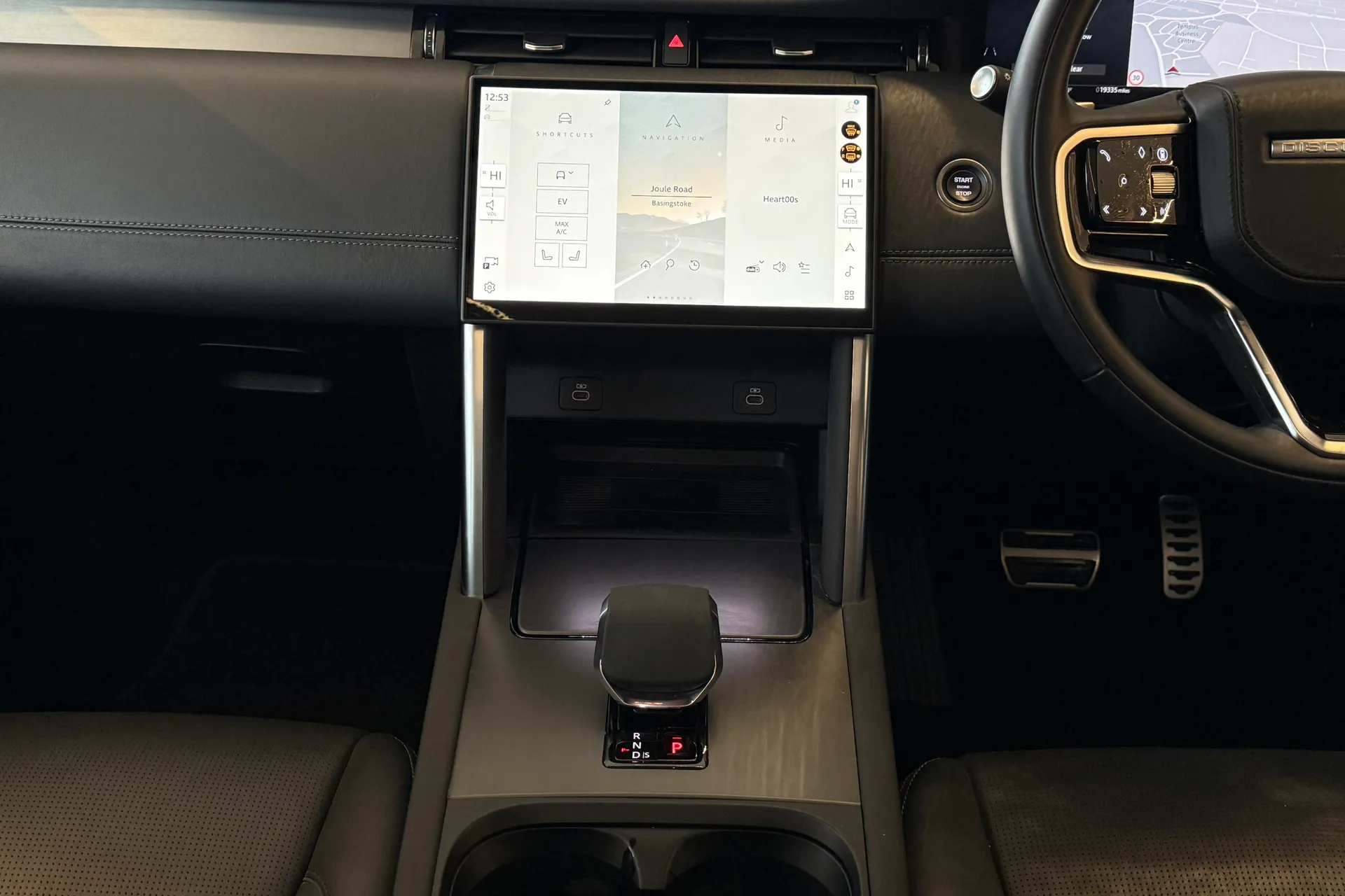 LAND ROVER DISCOVERY SPORT thumbnail image number 15