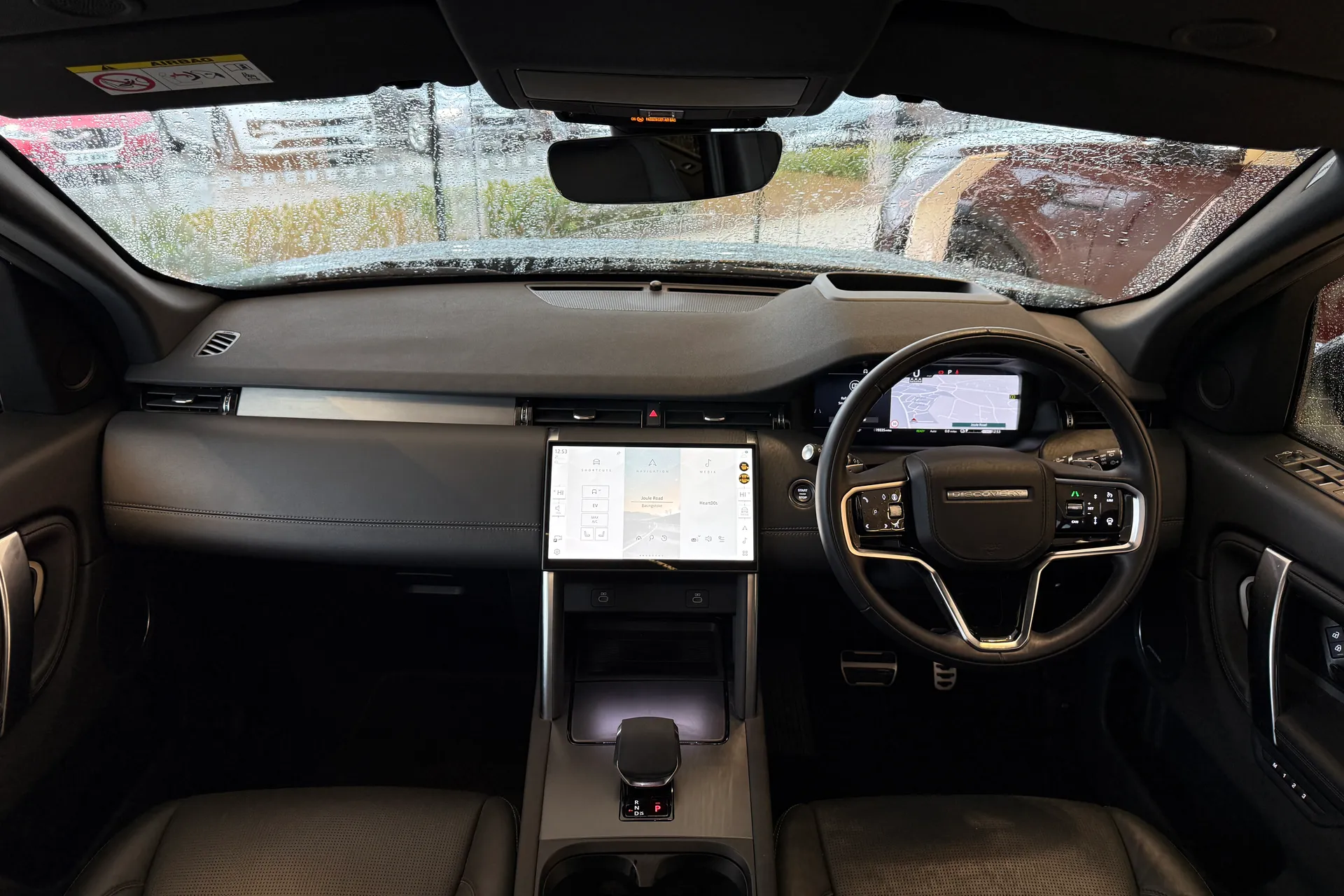 LAND ROVER DISCOVERY SPORT thumbnail image number 3