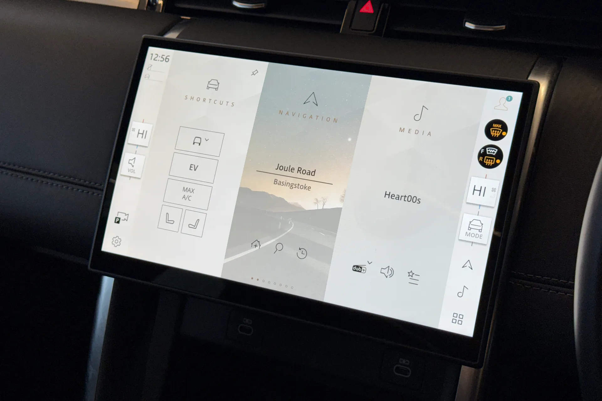 LAND ROVER DISCOVERY SPORT thumbnail image number 22