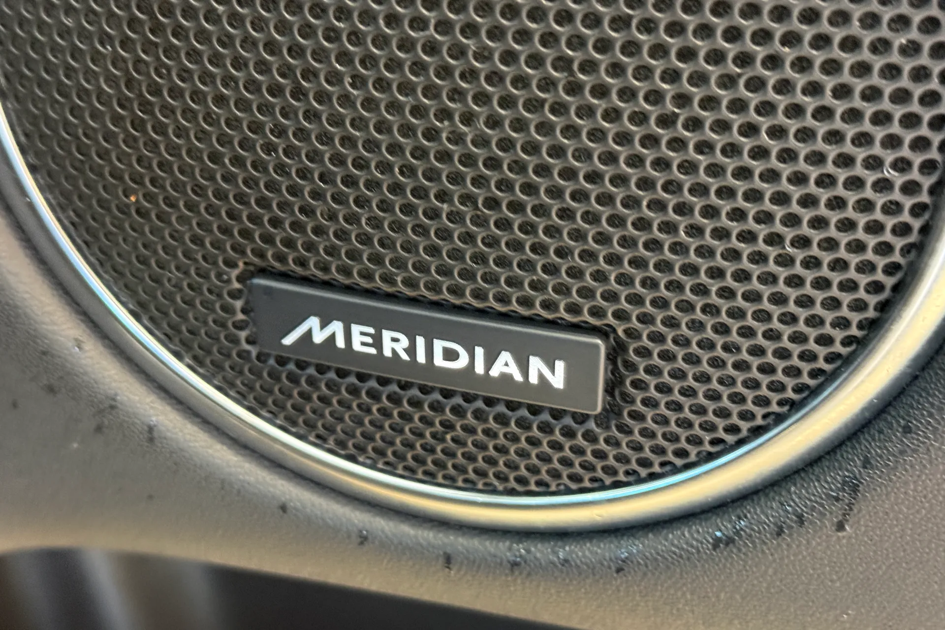 LAND ROVER DISCOVERY SPORT thumbnail image number 23