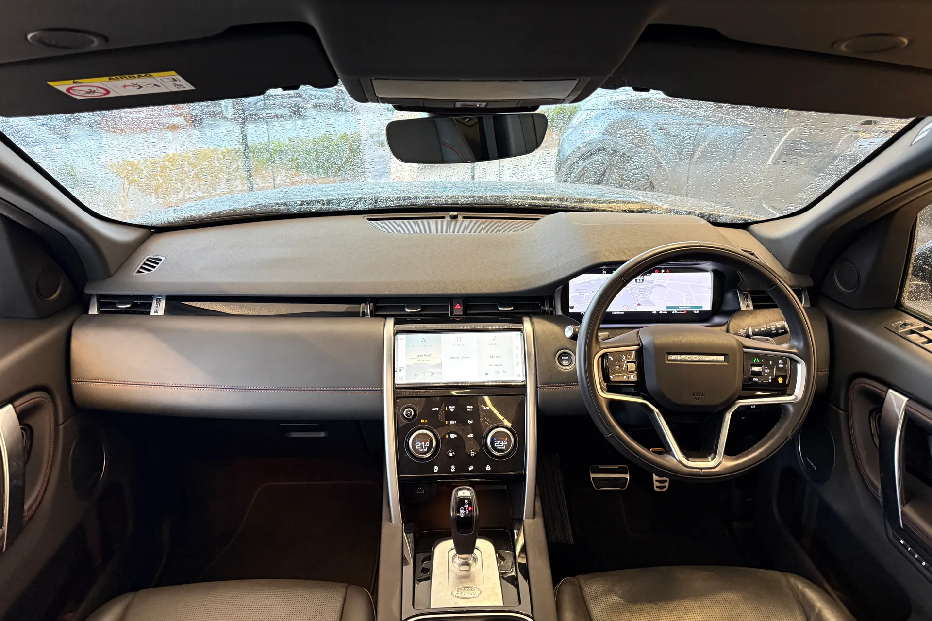 LAND ROVER DISCOVERY SPORT thumbnail image number 3