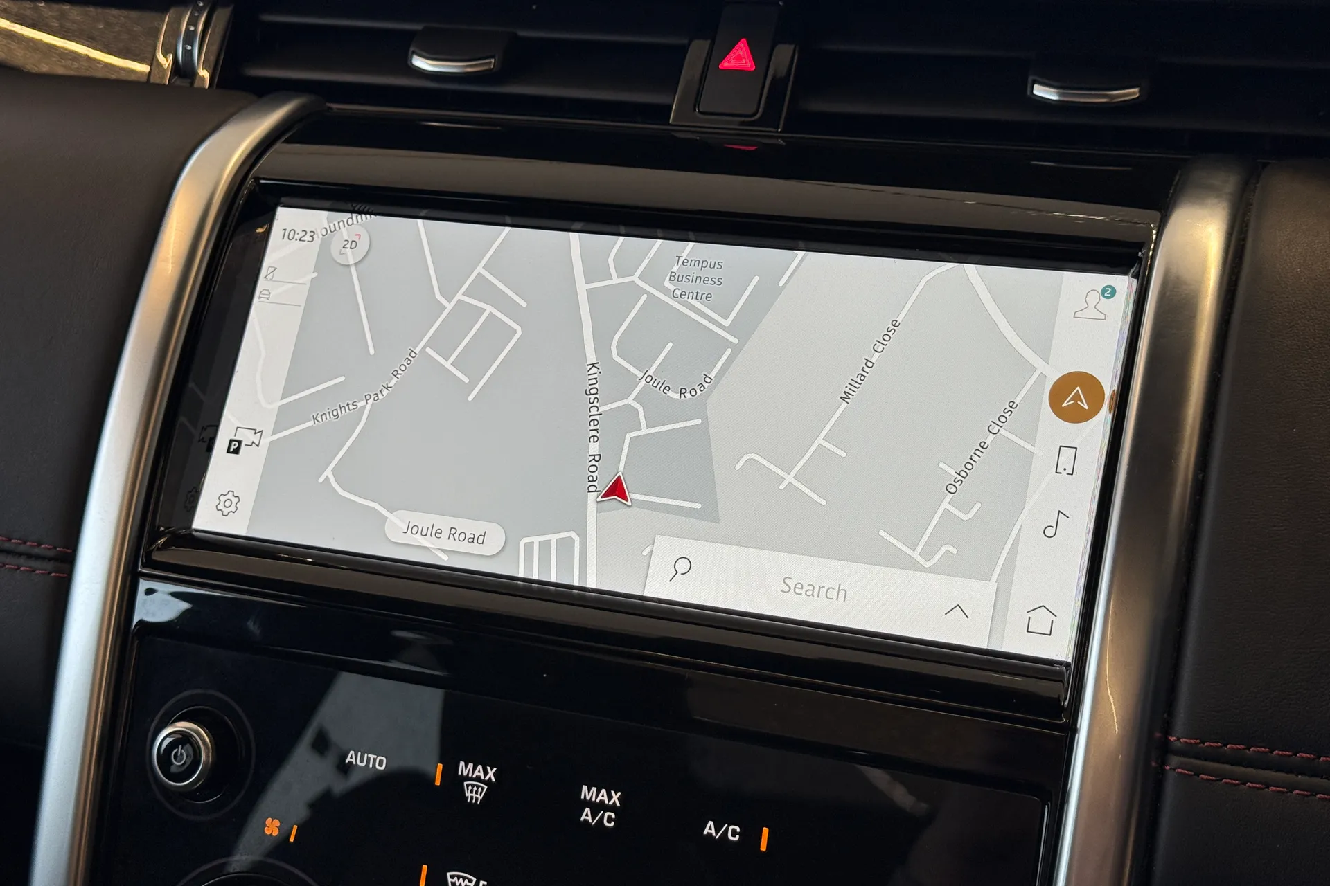 LAND ROVER DISCOVERY SPORT thumbnail image number 28