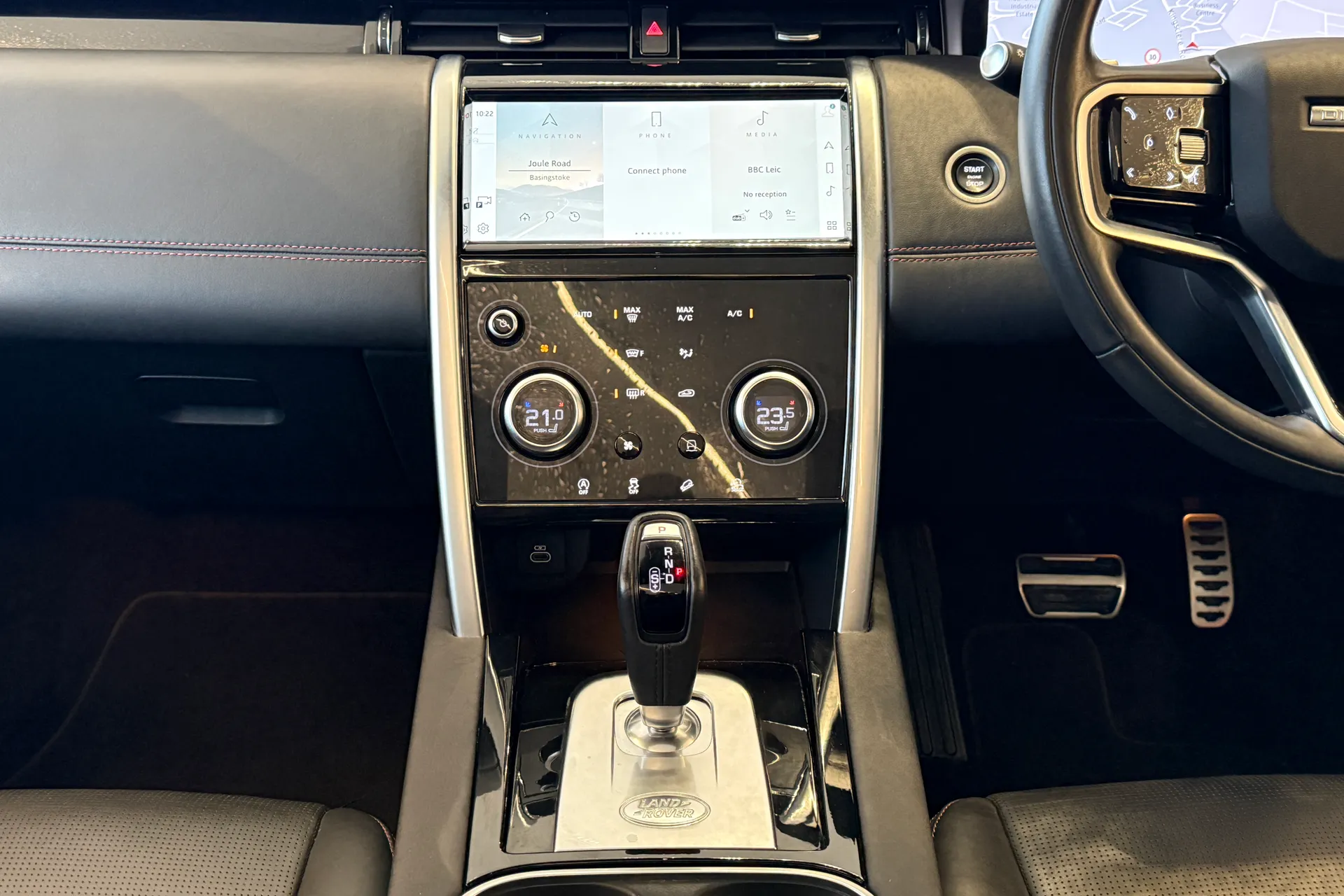 LAND ROVER DISCOVERY SPORT thumbnail image number 15