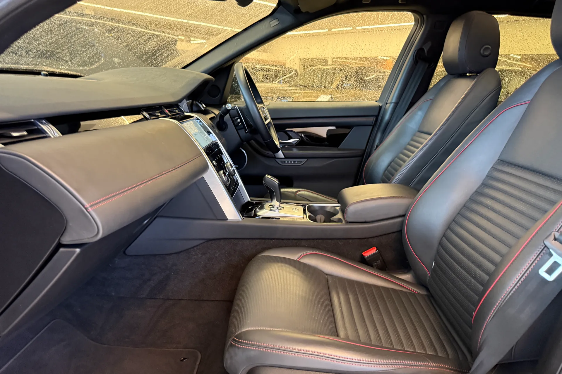 LAND ROVER DISCOVERY SPORT thumbnail image number 10