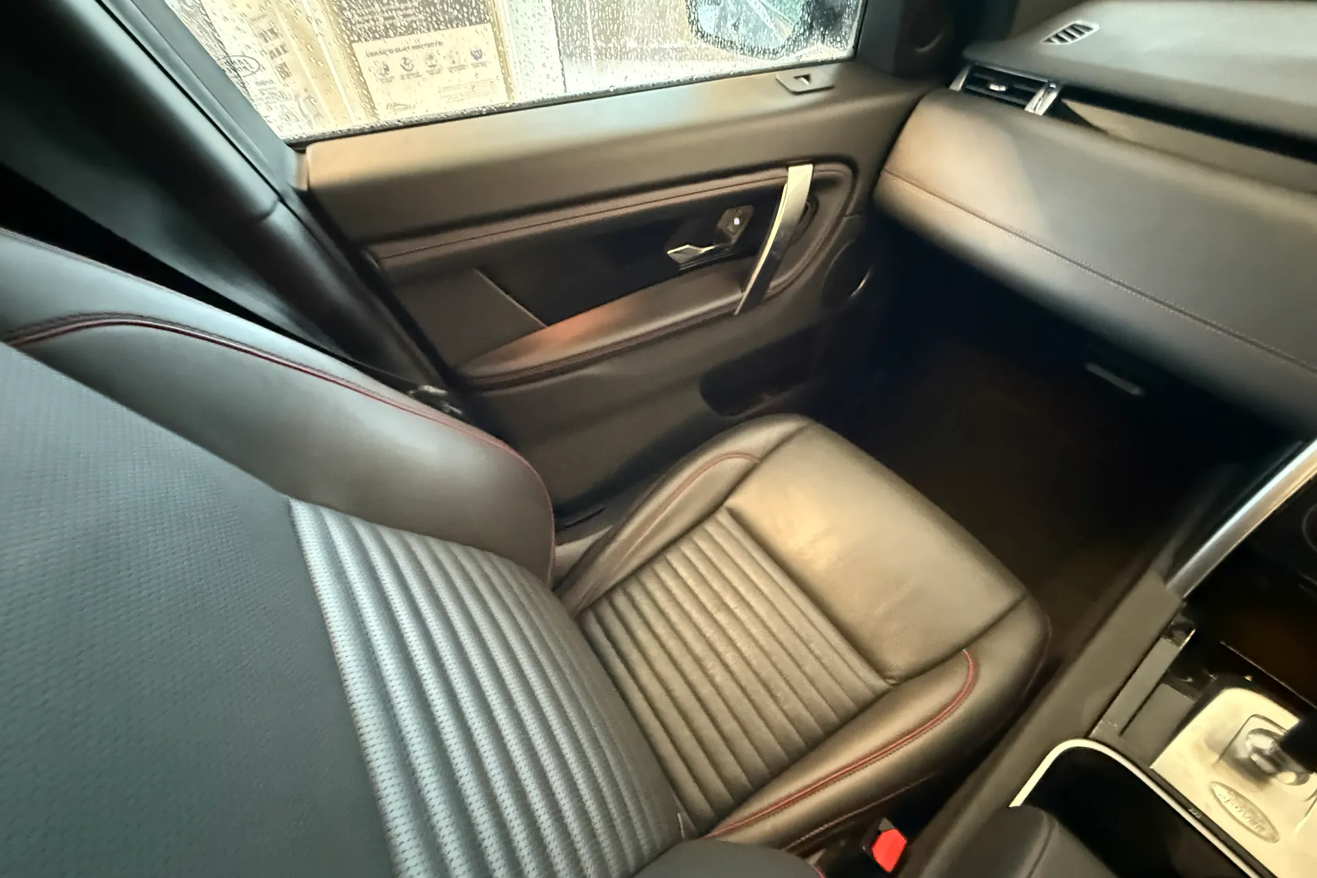 LAND ROVER DISCOVERY SPORT thumbnail image number 12