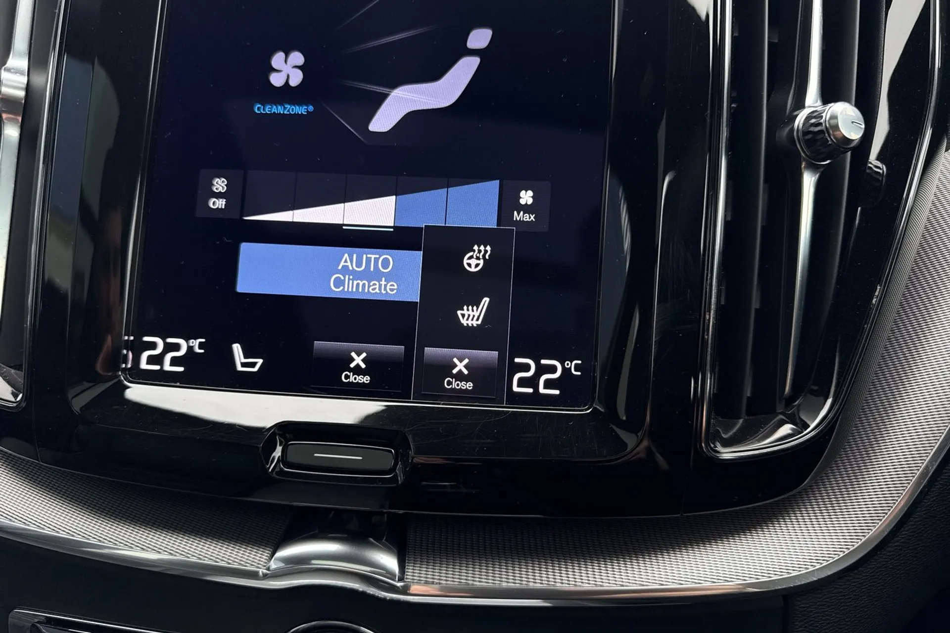 Volvo XC60 thumbnail image number 42