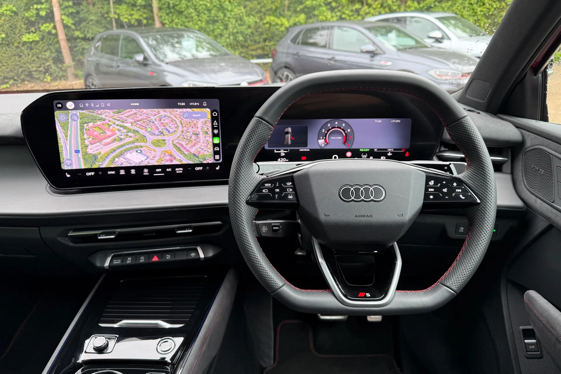 Audi Q3 thumbnail image number 5