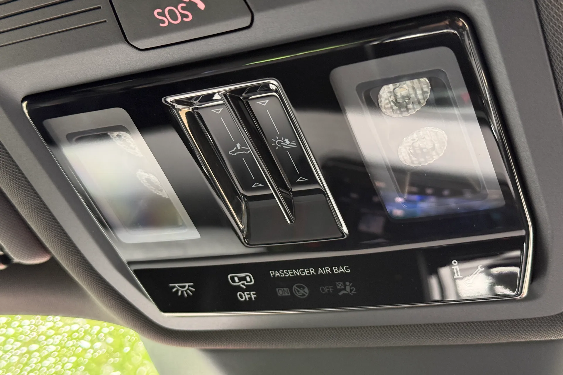 Audi Q3 thumbnail image number 26