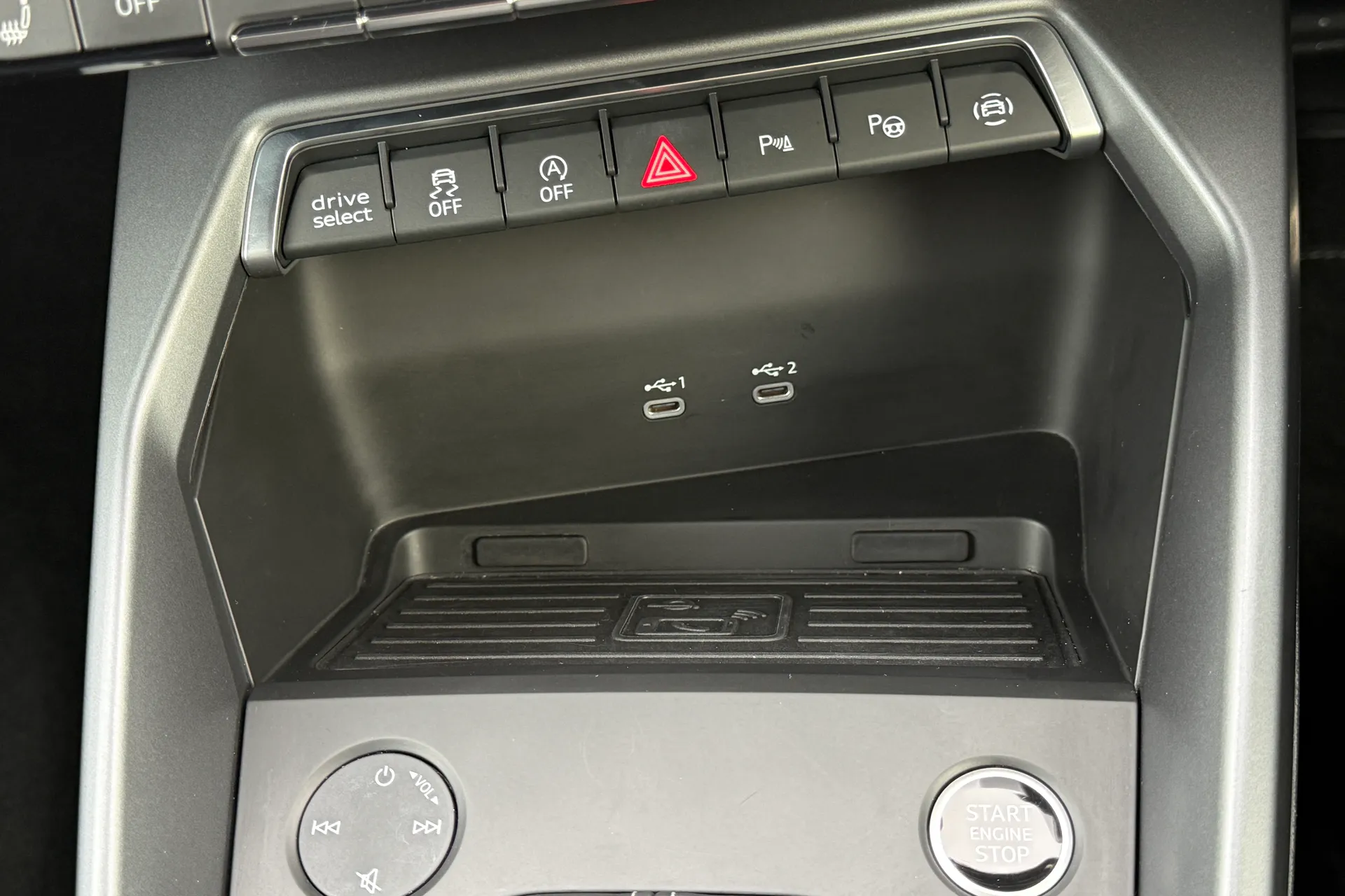 Audi A3 thumbnail image number 15