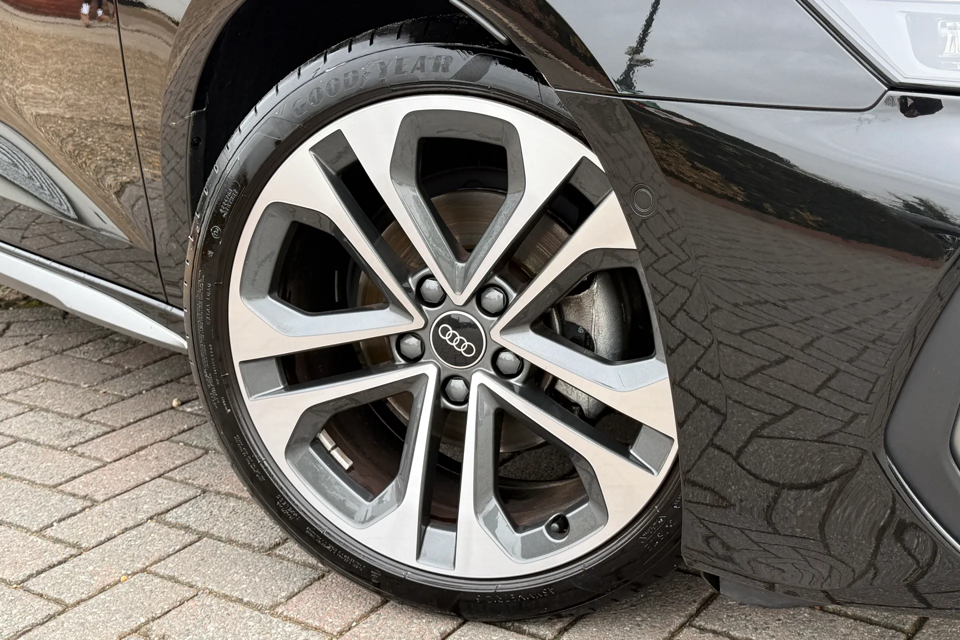 Audi A3 thumbnail image number 6