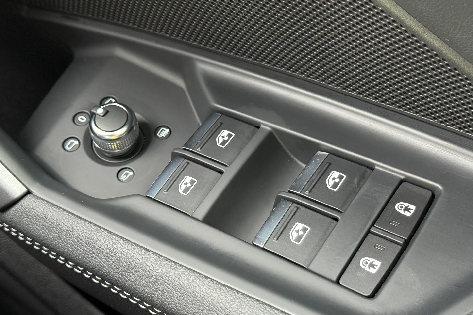 Audi A3 thumbnail image number 18