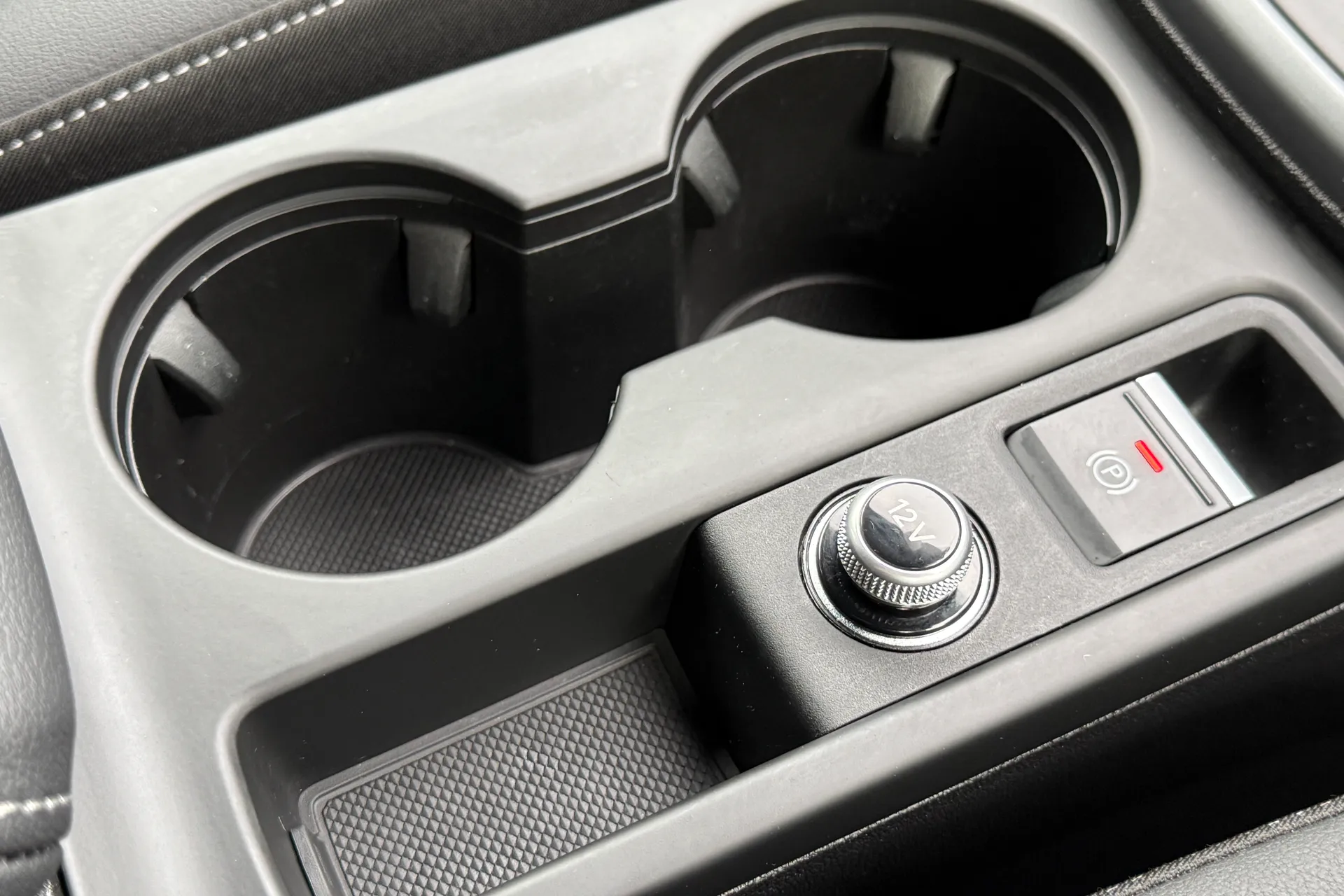 Audi A3 thumbnail image number 40