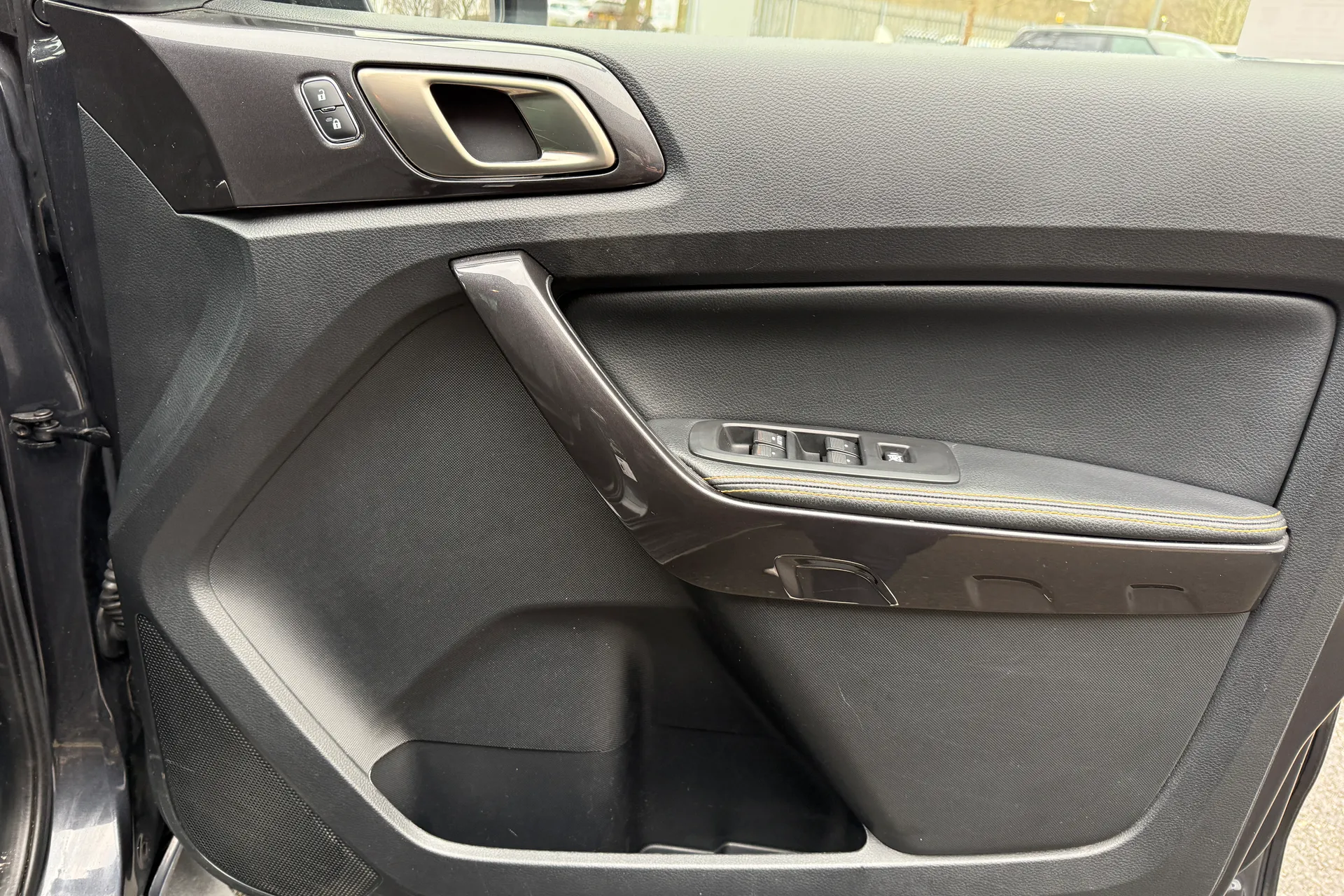 FORD RANGER thumbnail image number 43