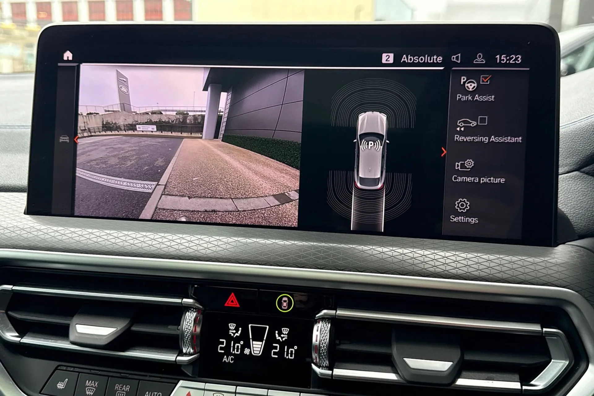 BMW X4 thumbnail image number 4