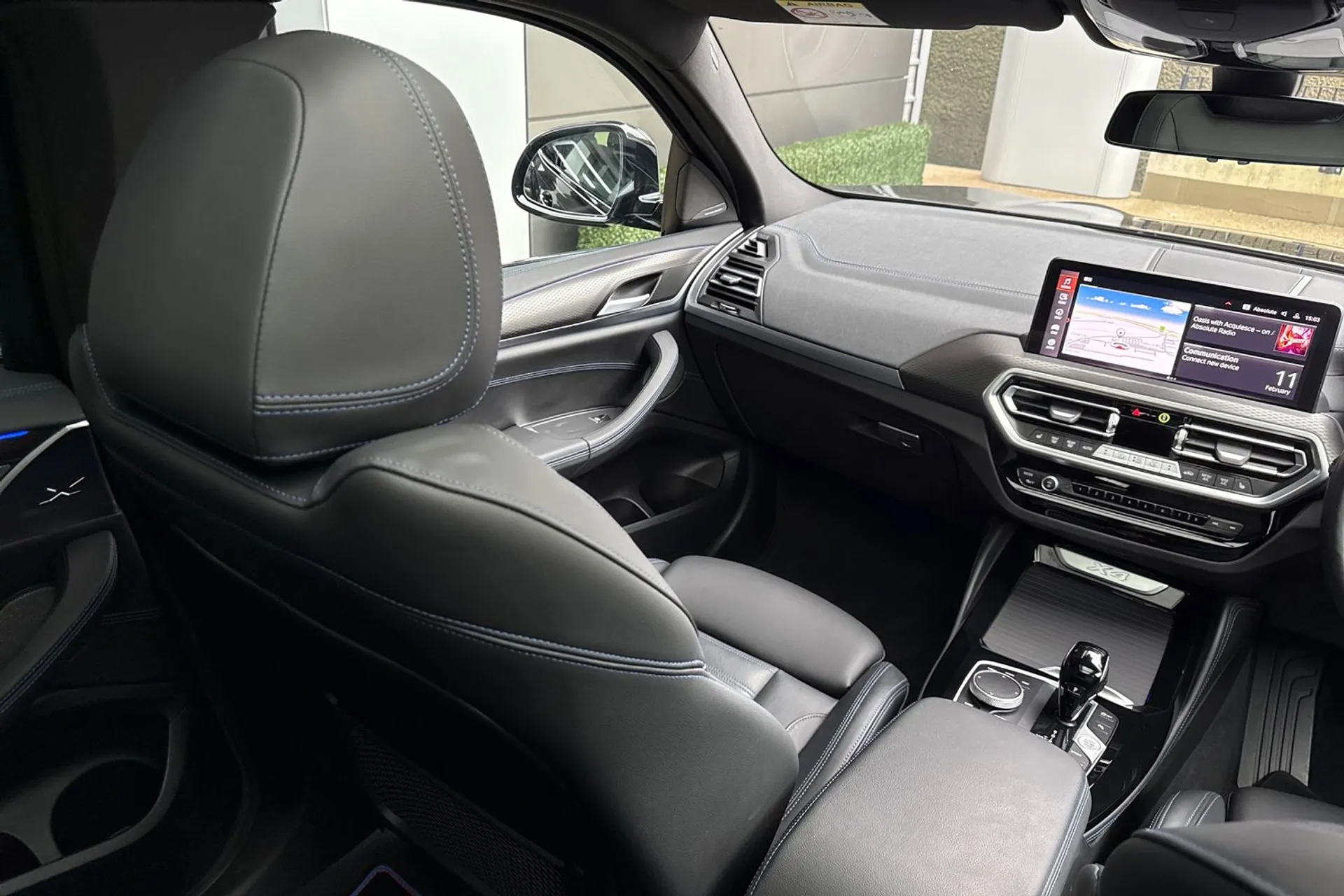 BMW X4 thumbnail image number 38