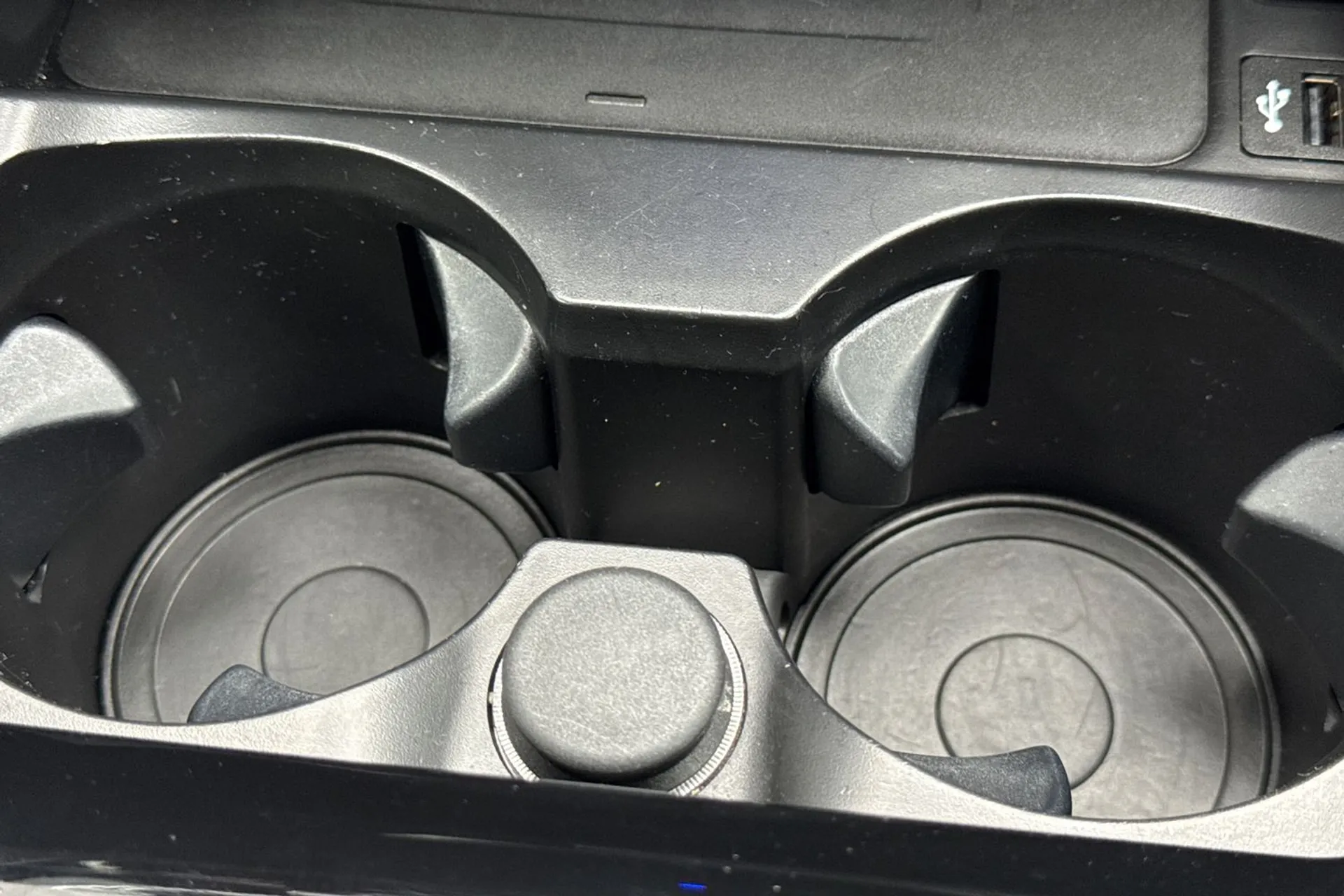 BMW X4 thumbnail image number 52