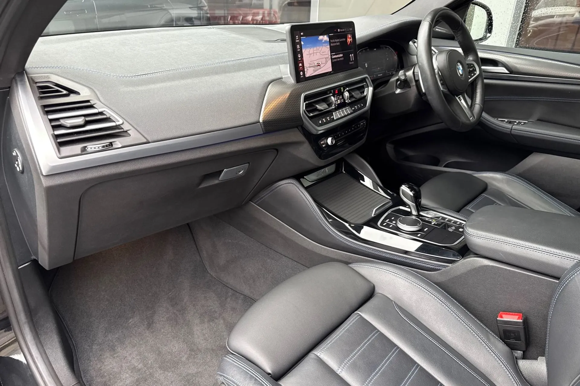 BMW X4 thumbnail image number 34