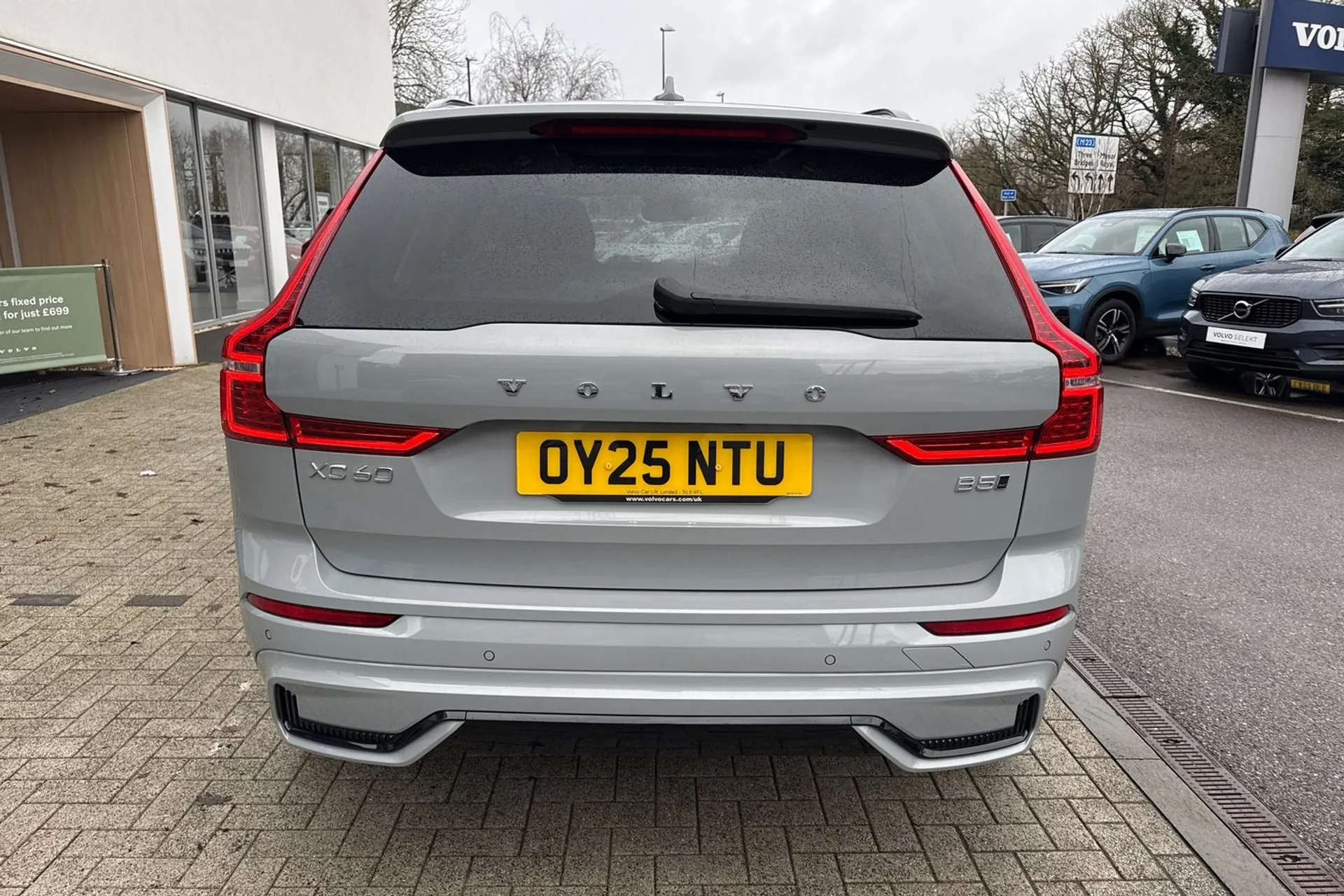 Volvo XC60 thumbnail image number 9