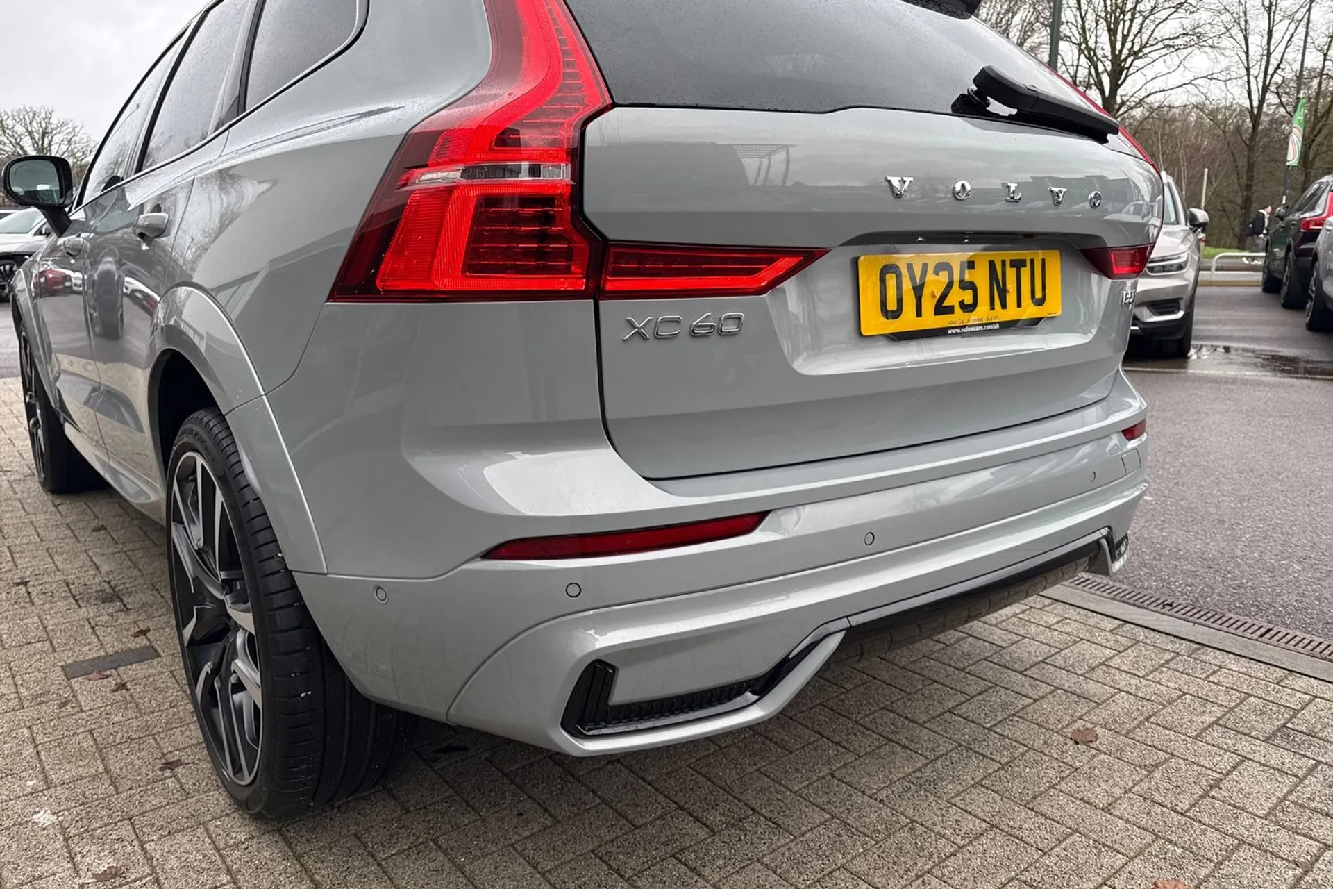 Volvo XC60 thumbnail image number 18