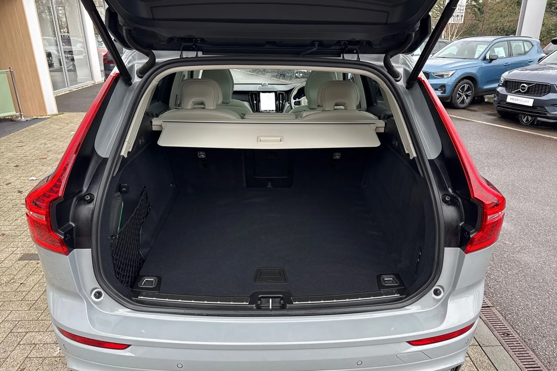 Volvo XC60 thumbnail image number 20