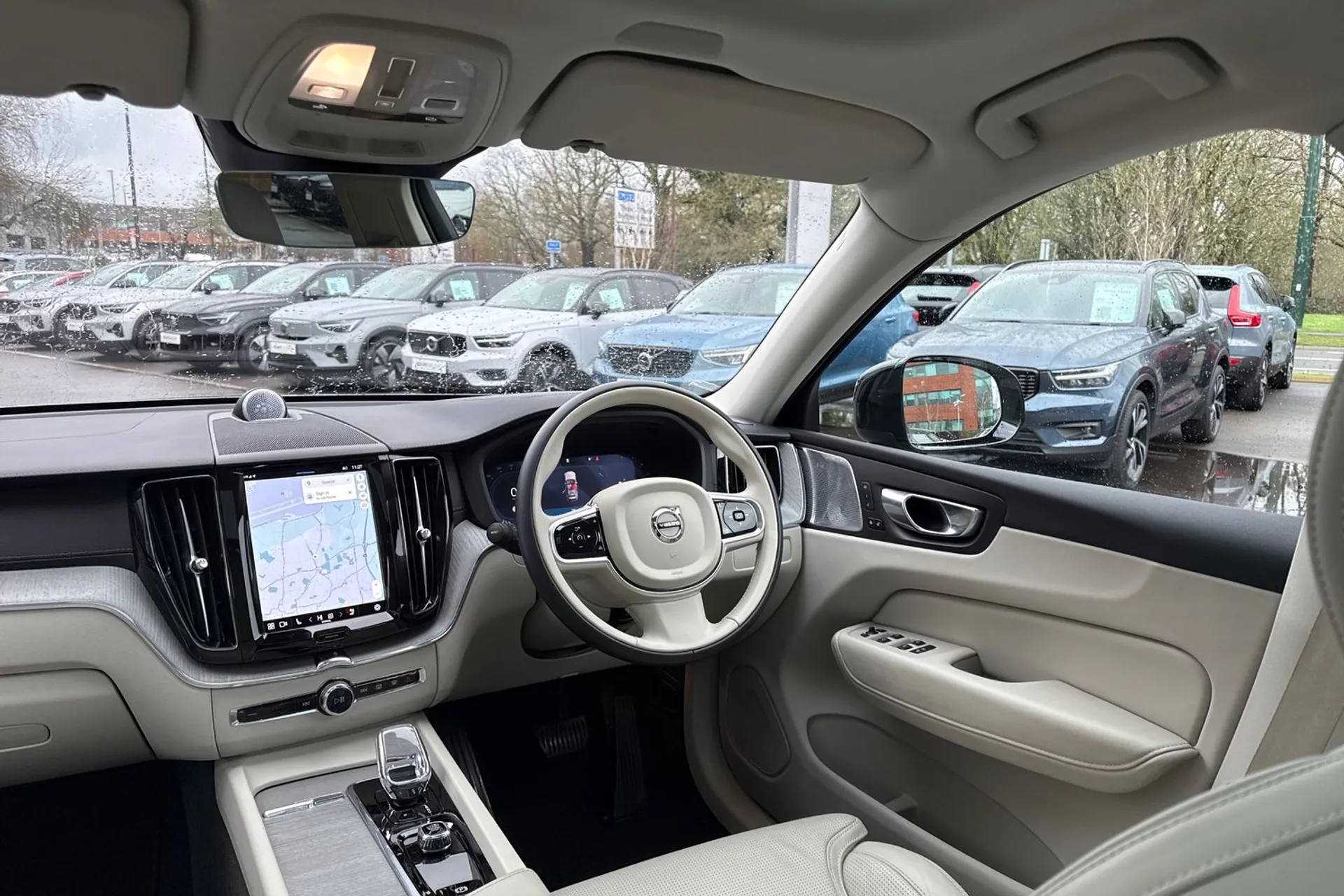 Volvo XC60 thumbnail image number 34