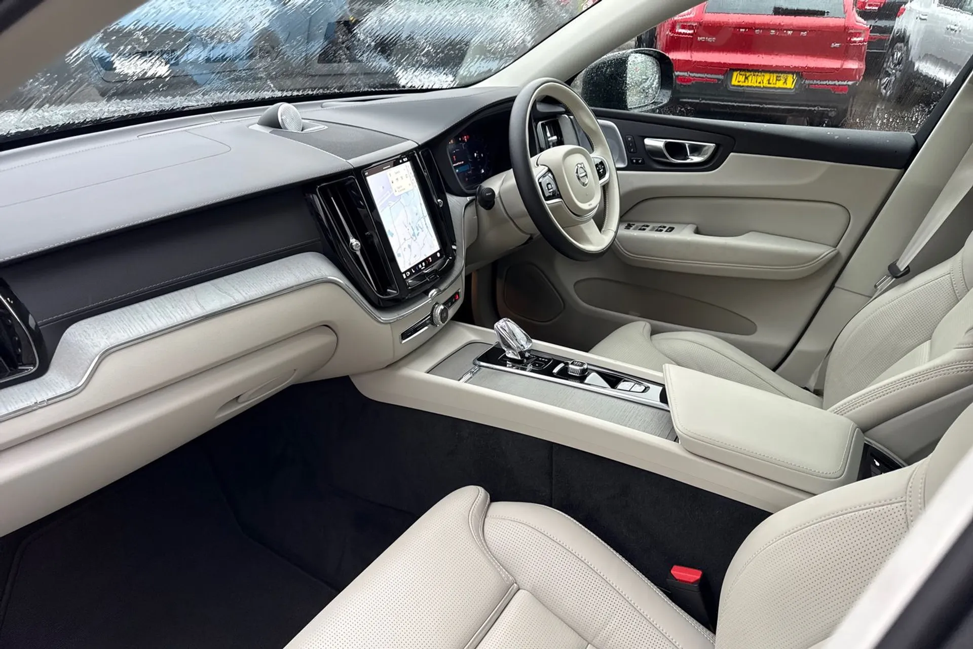 Volvo XC60 thumbnail image number 27