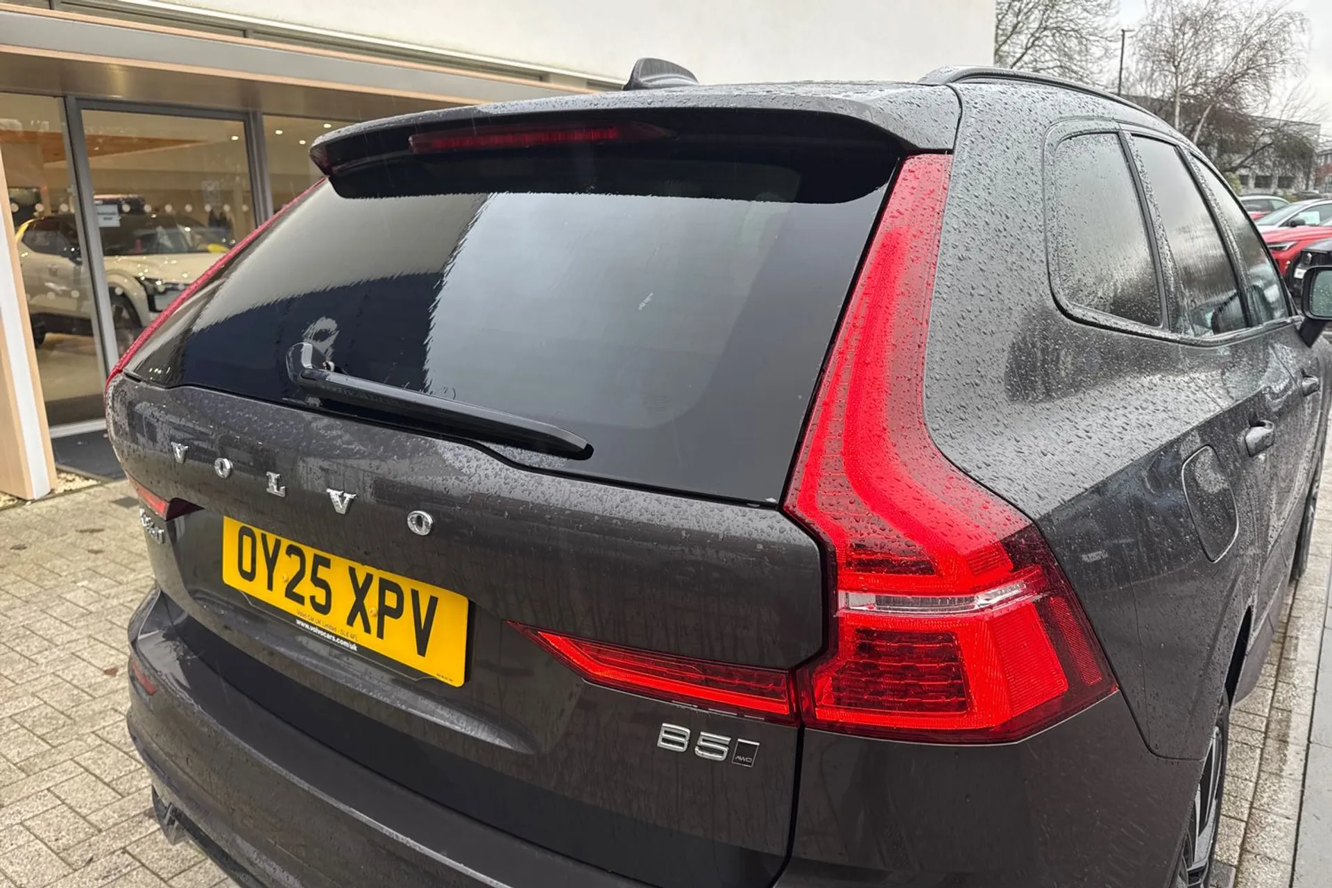 Volvo XC60 thumbnail image number 16