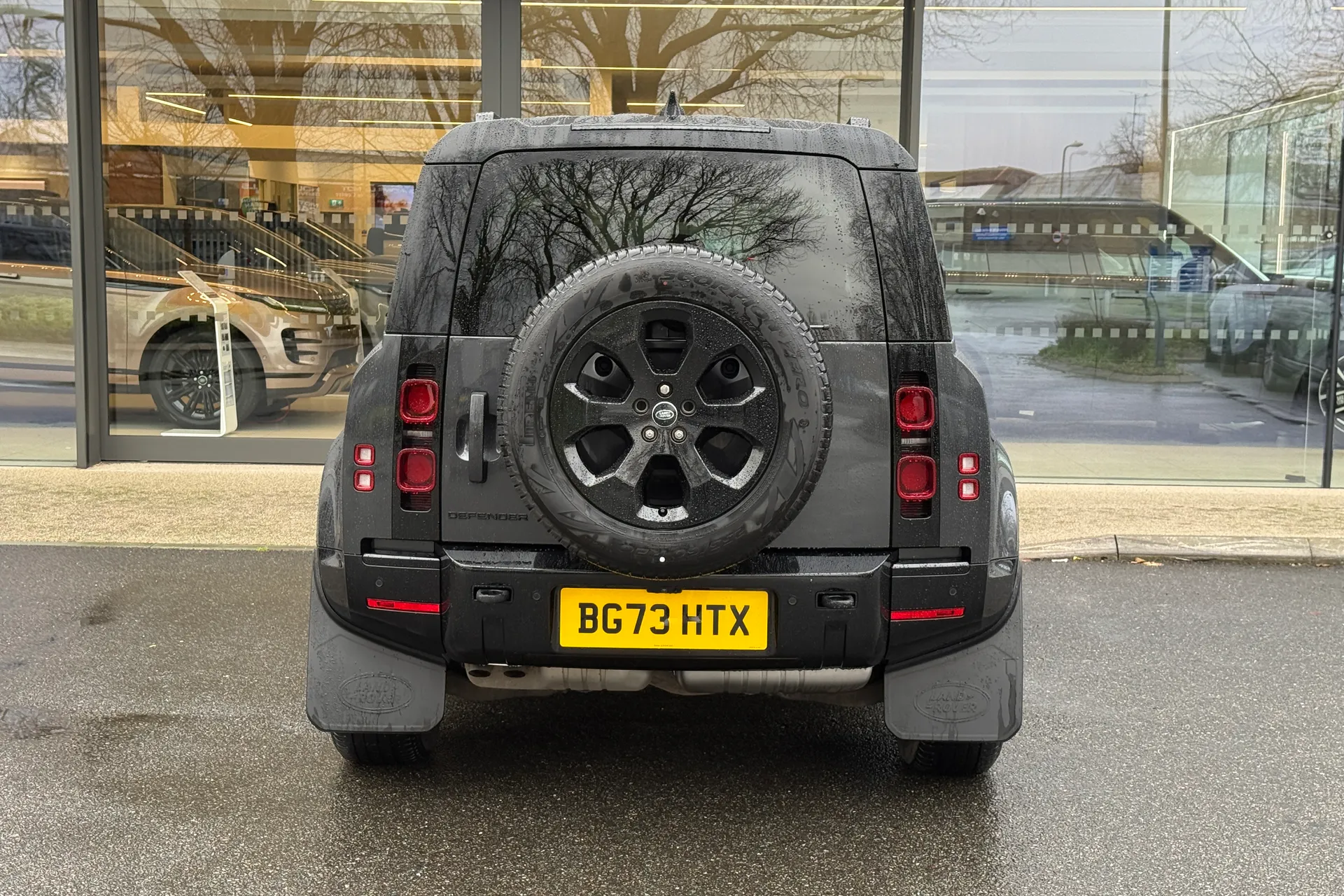 LAND ROVER DEFENDER thumbnail image number 8