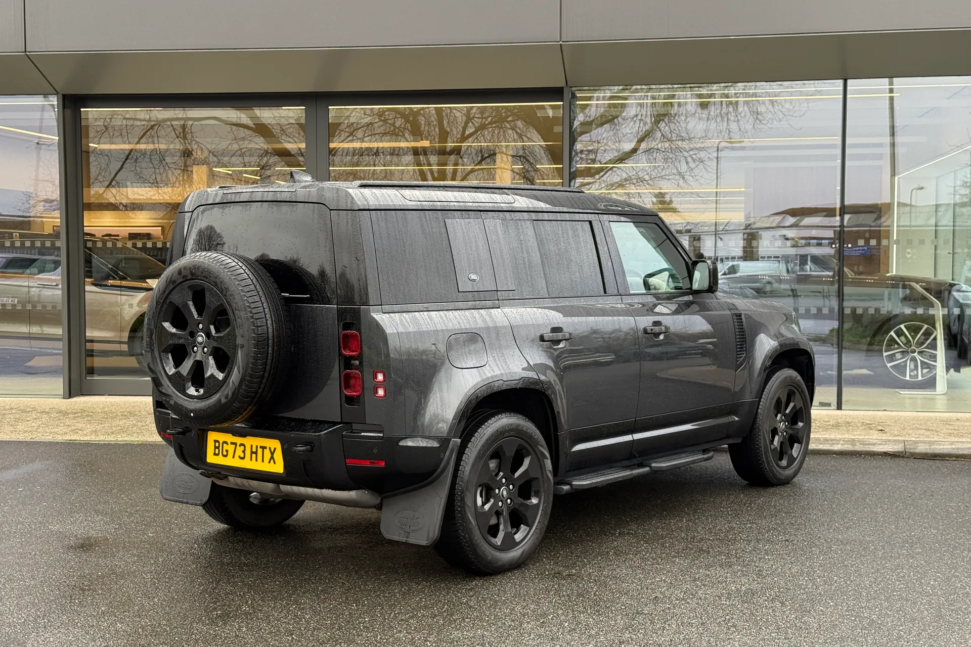 LAND ROVER DEFENDER thumbnail image number 29