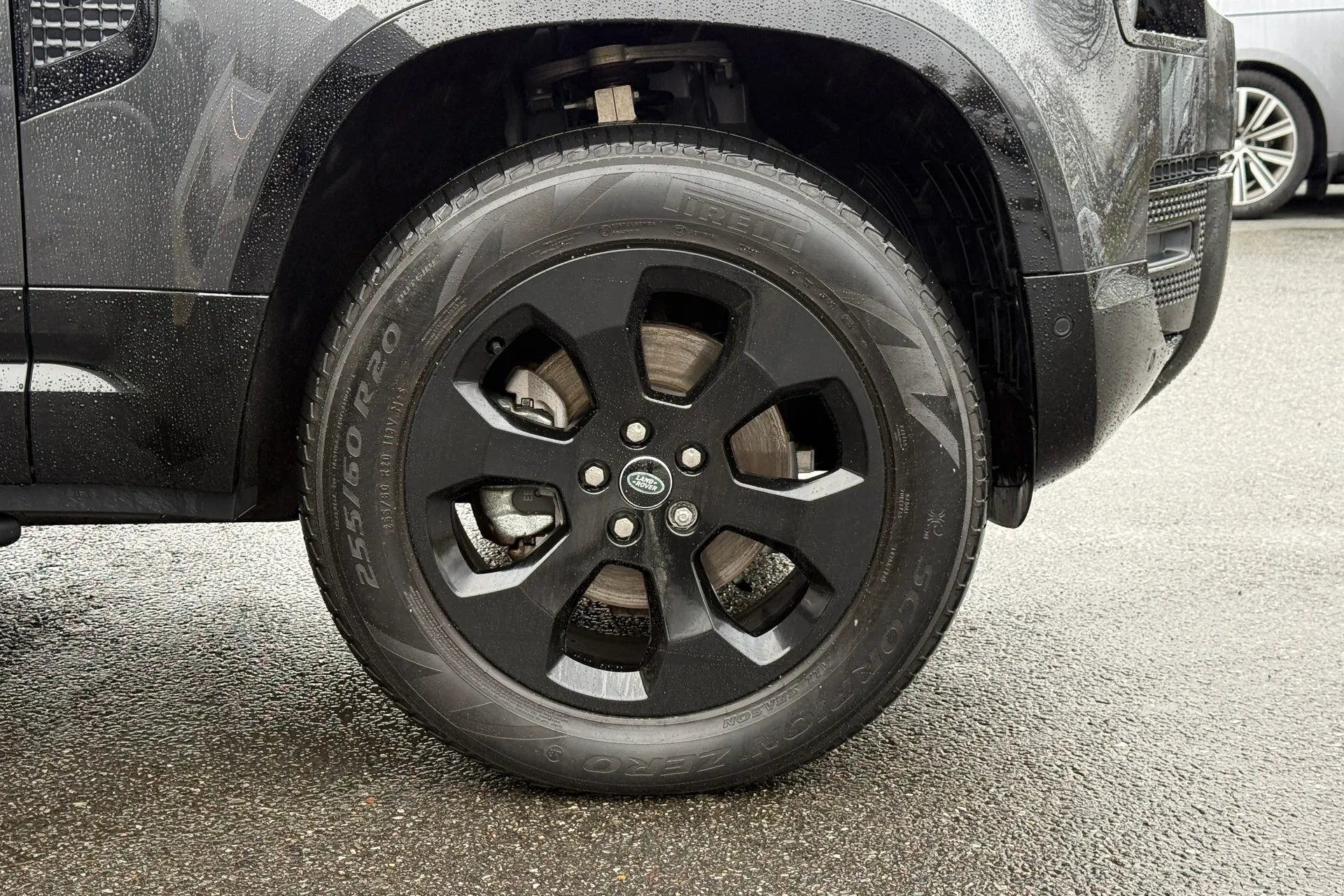 LAND ROVER DEFENDER thumbnail image number 23