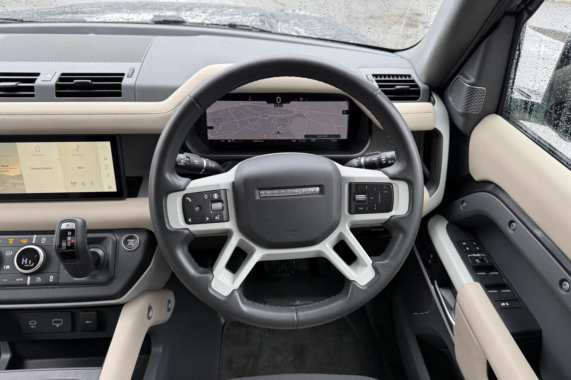 LAND ROVER DEFENDER thumbnail image number 14