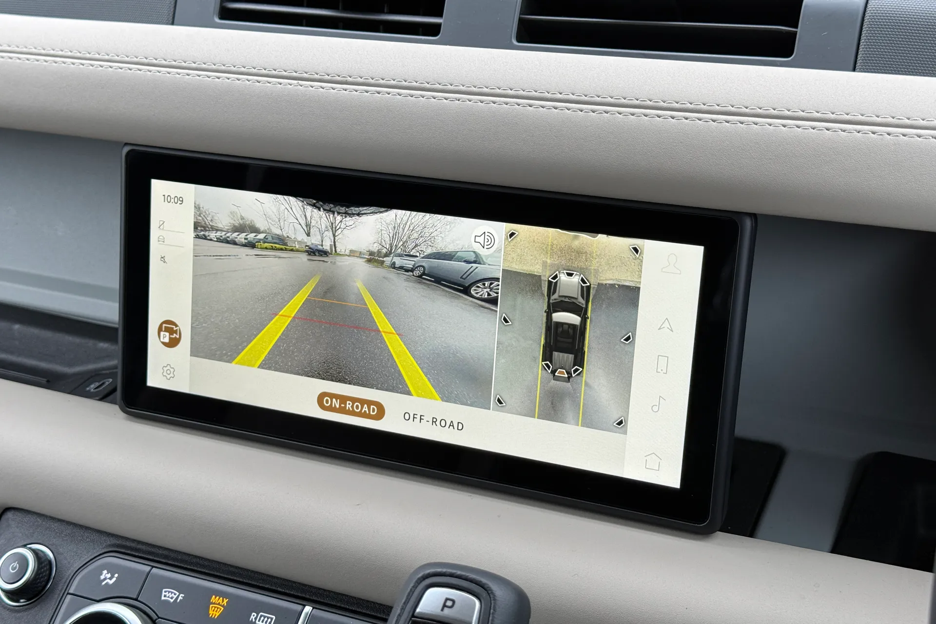 LAND ROVER DEFENDER thumbnail image number 4