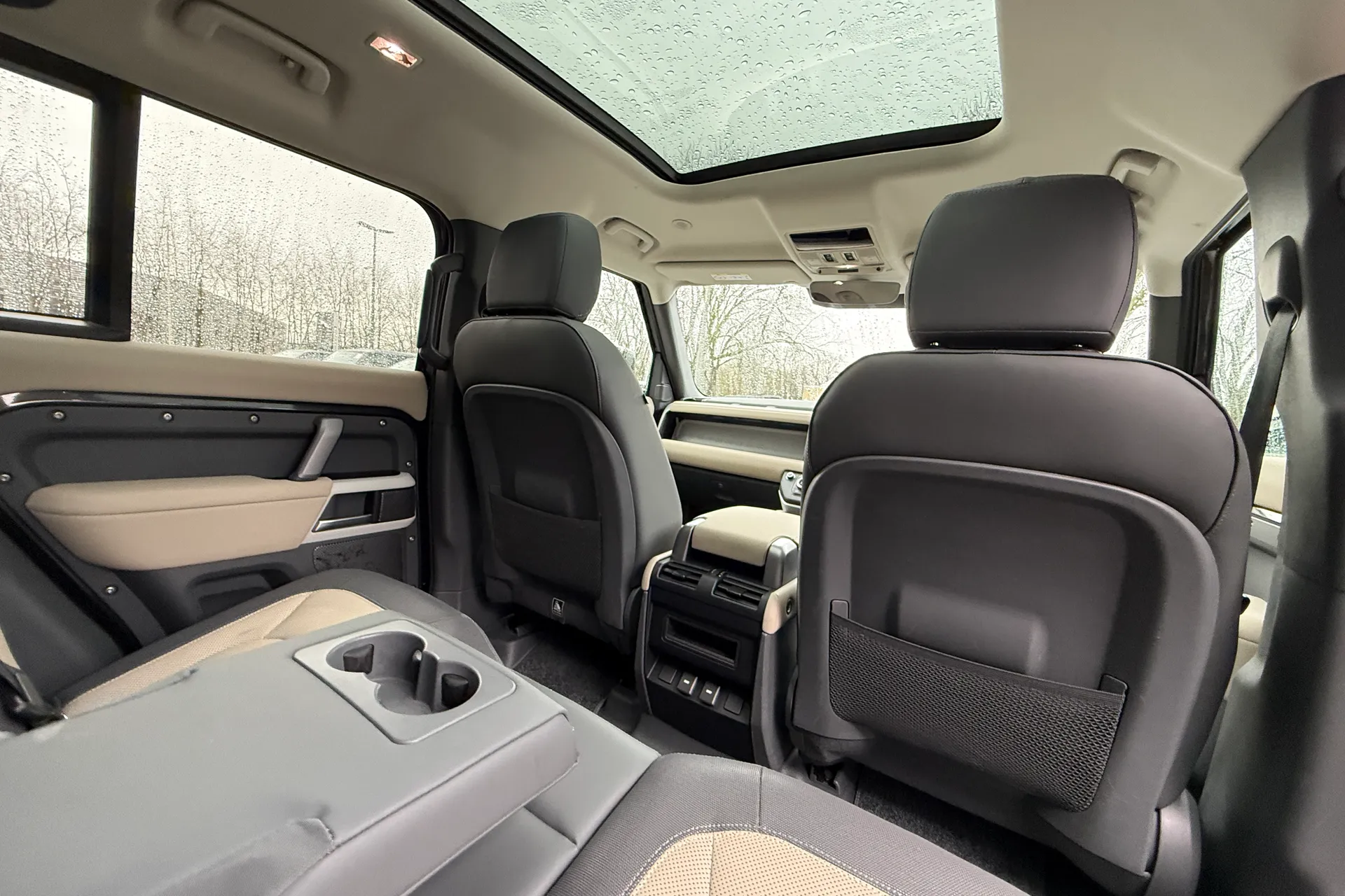 LAND ROVER DEFENDER thumbnail image number 39