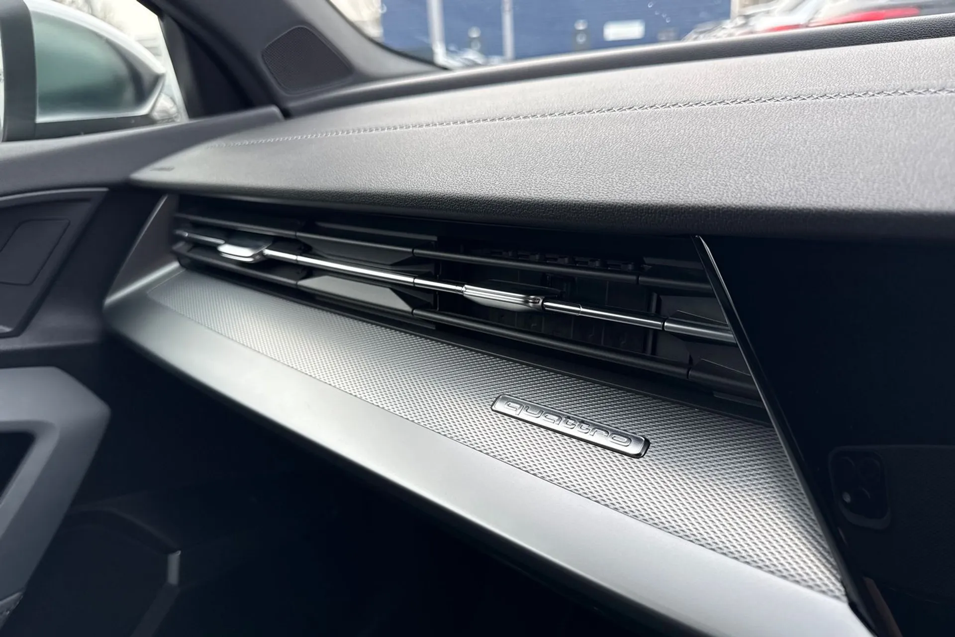 Audi A3 thumbnail image number 30