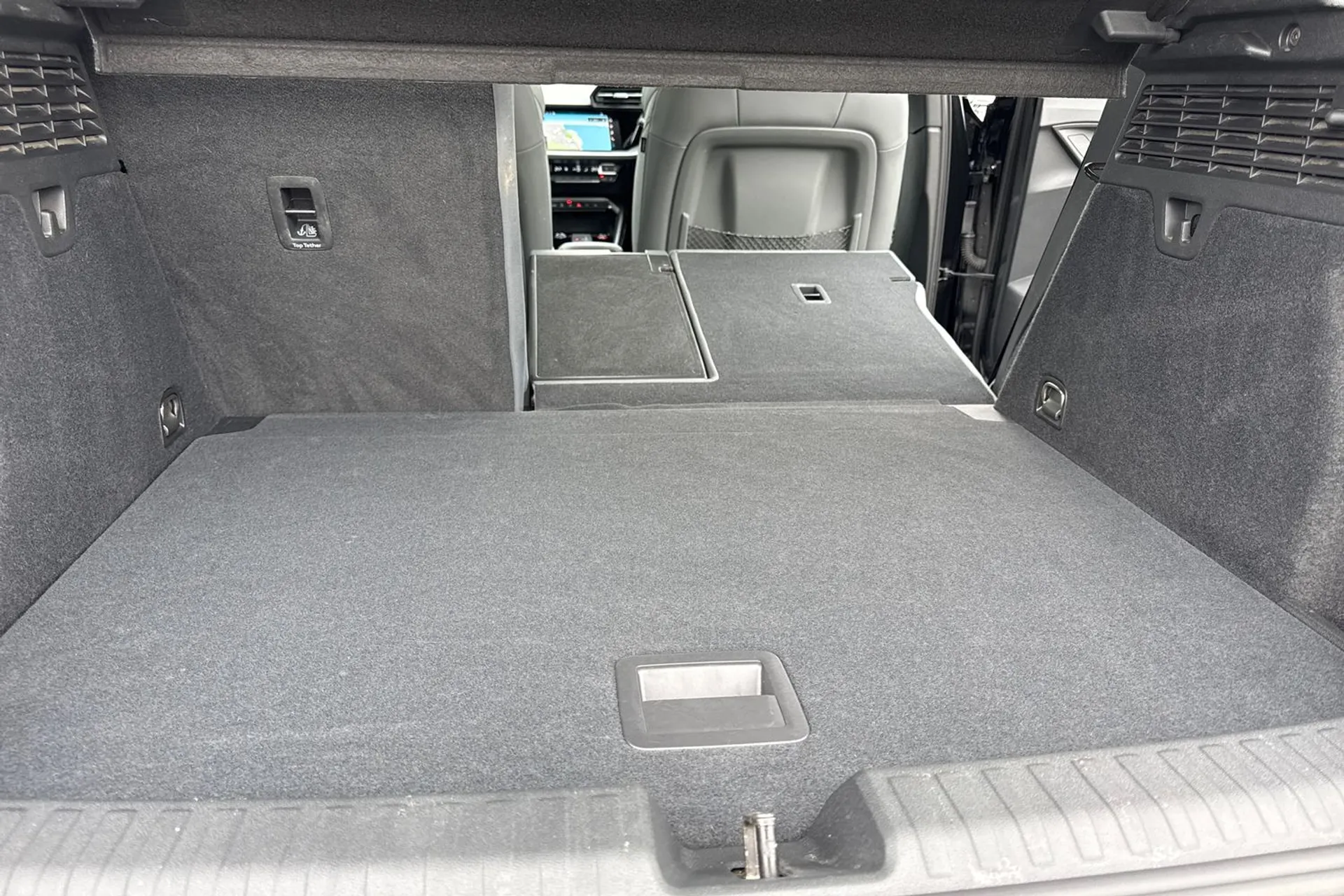 Audi A3 thumbnail image number 39