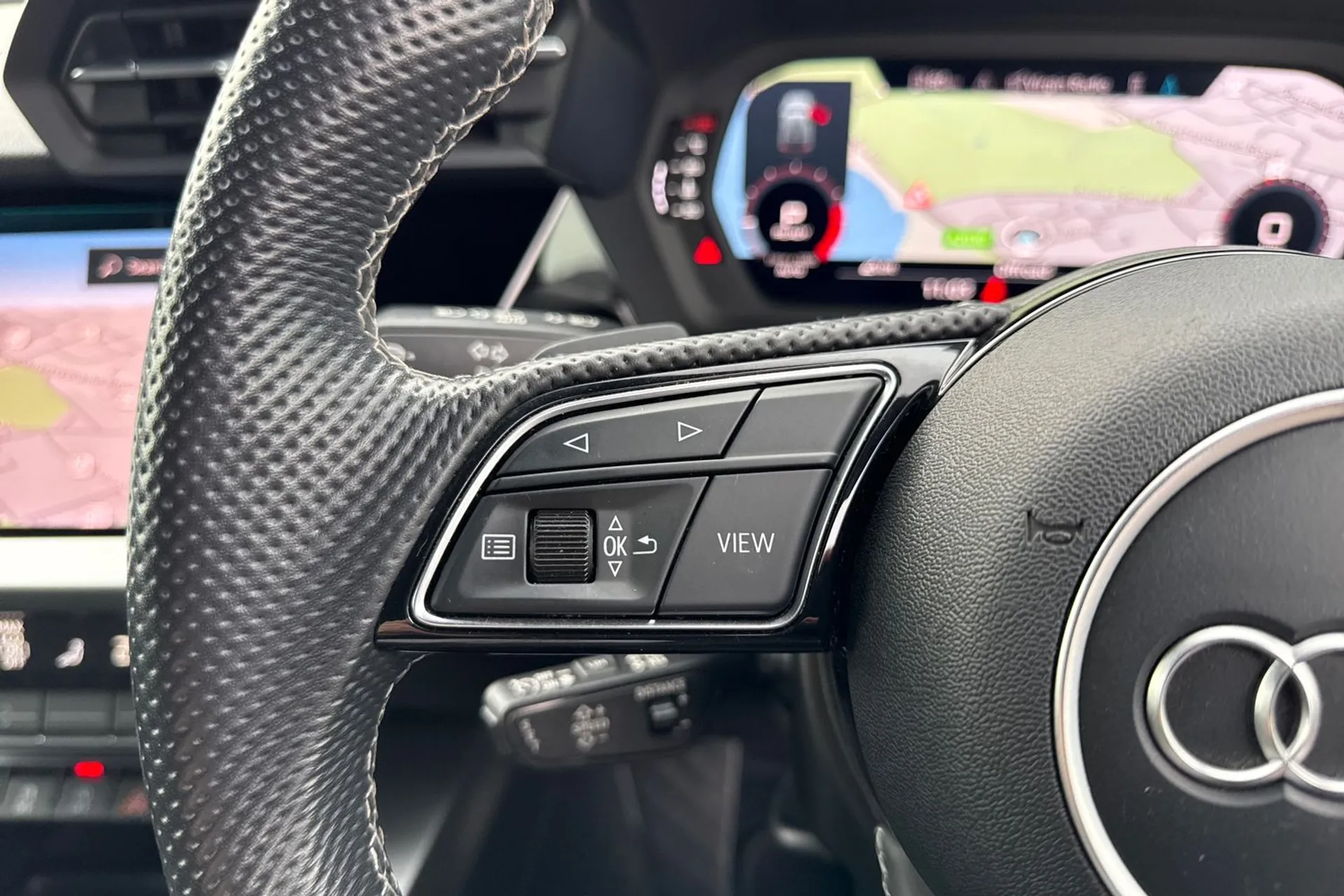 Audi A3 thumbnail image number 32