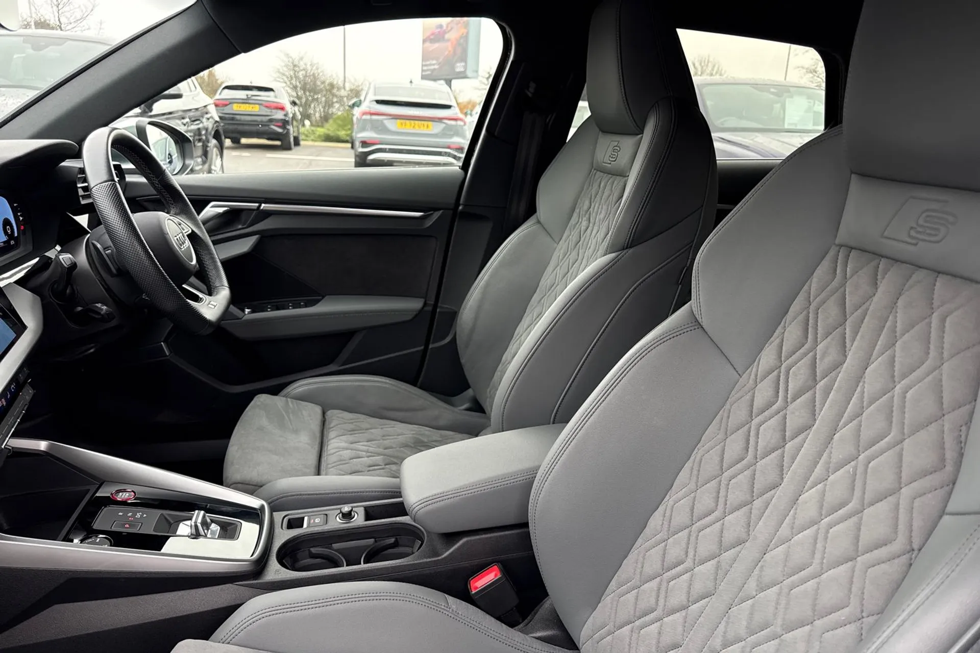 Audi A3 thumbnail image number 45