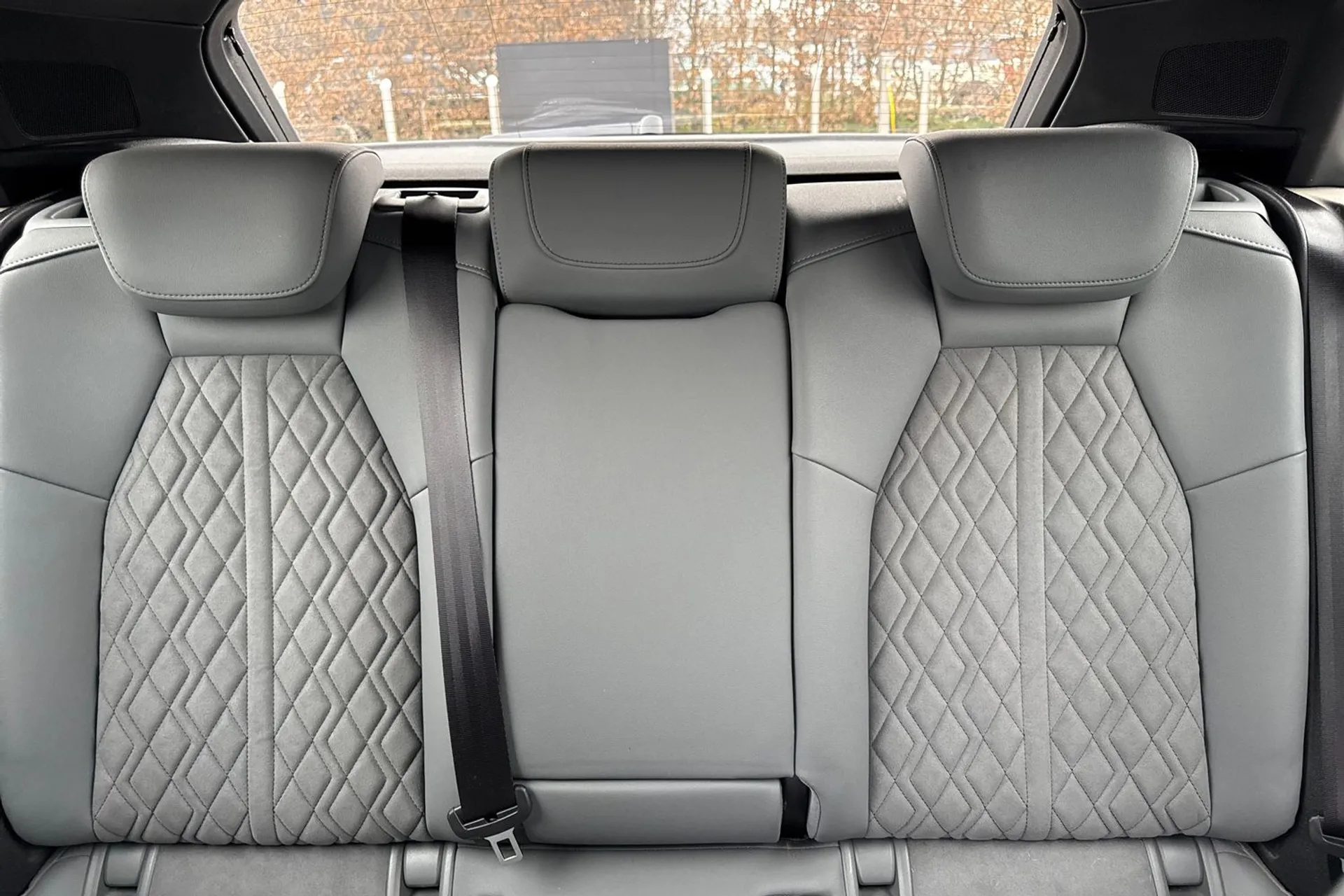 Audi A3 thumbnail image number 47