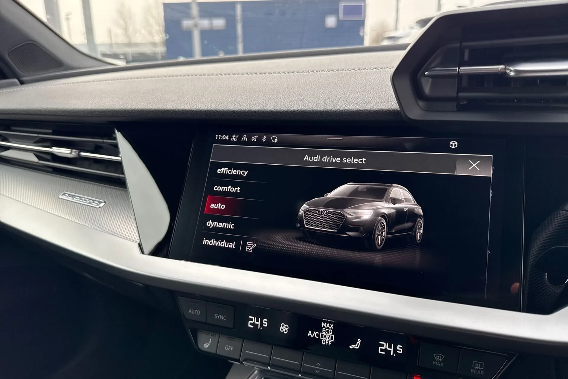 Audi A3 thumbnail image number 23